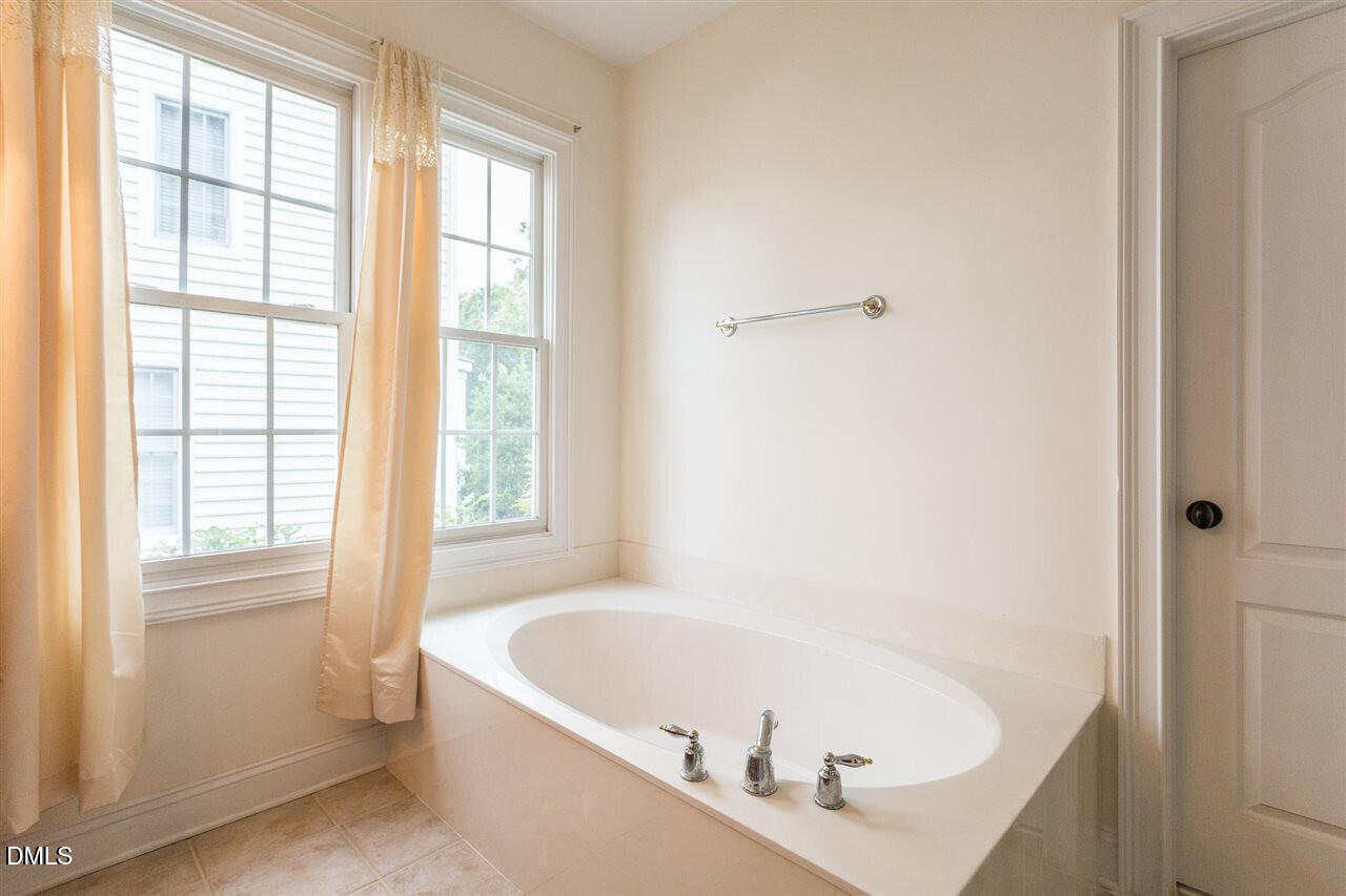 304 Star Magnolia Drive Property Photo 8