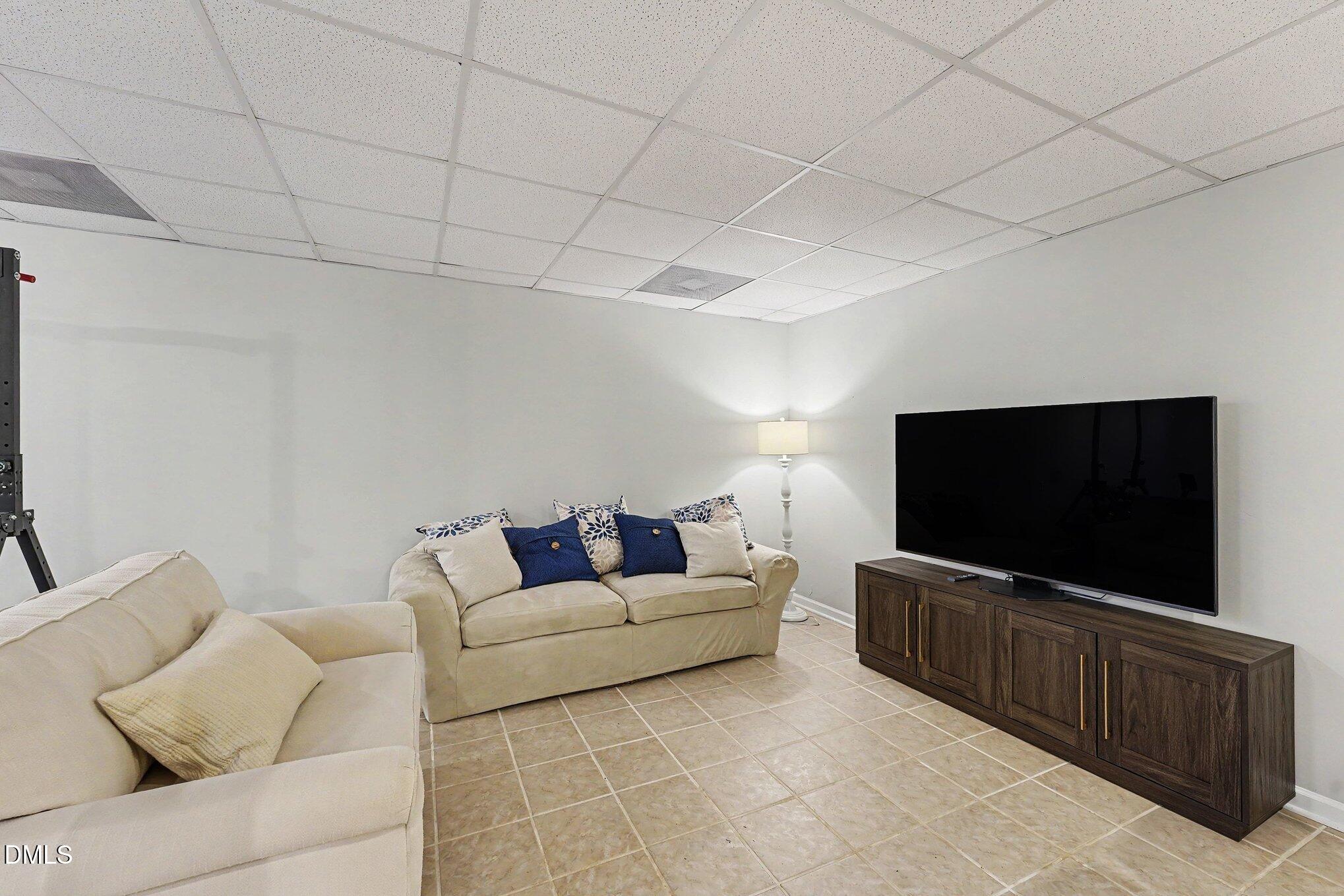 6233 Hilbert Ridge Drive Property Photo 24