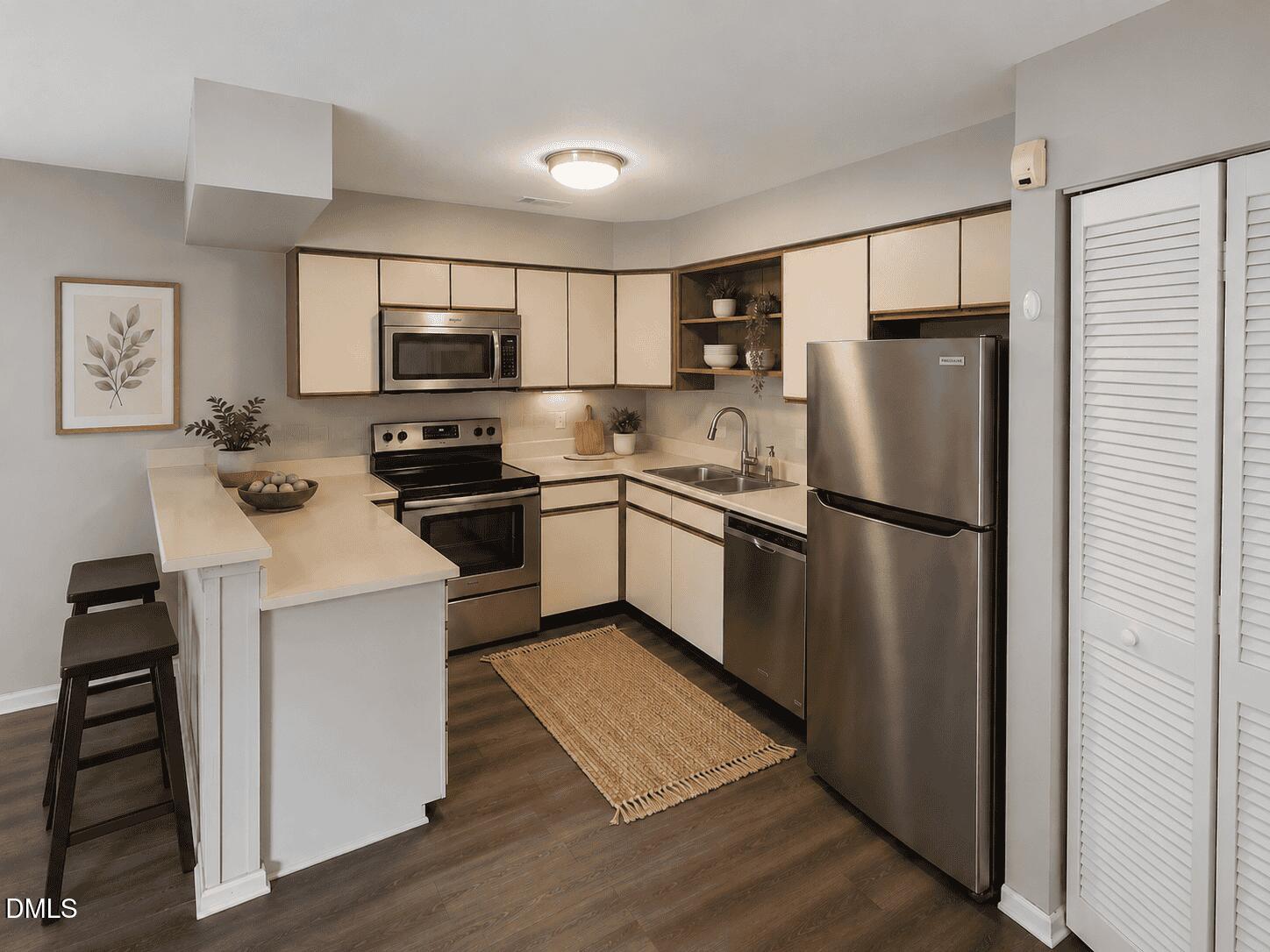 361 Summerwalk Circle Property Photo 3