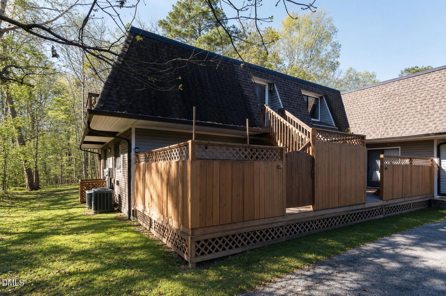 361 Summerwalk Circle Property Photo 5