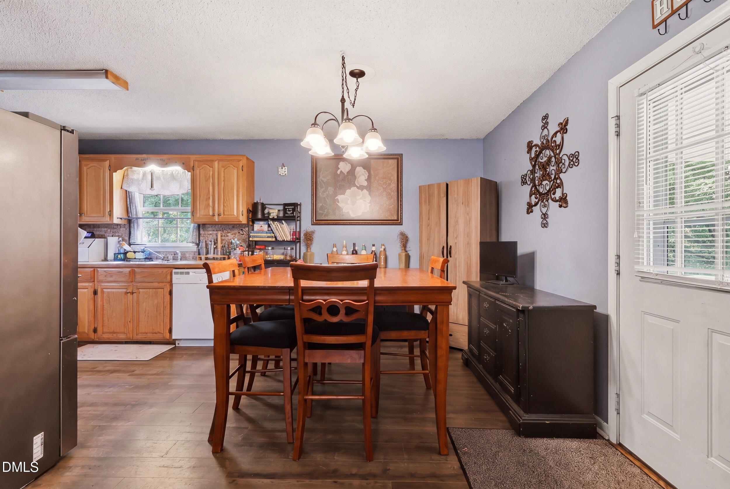 106 N Arlington Avenue Property Photo 8
