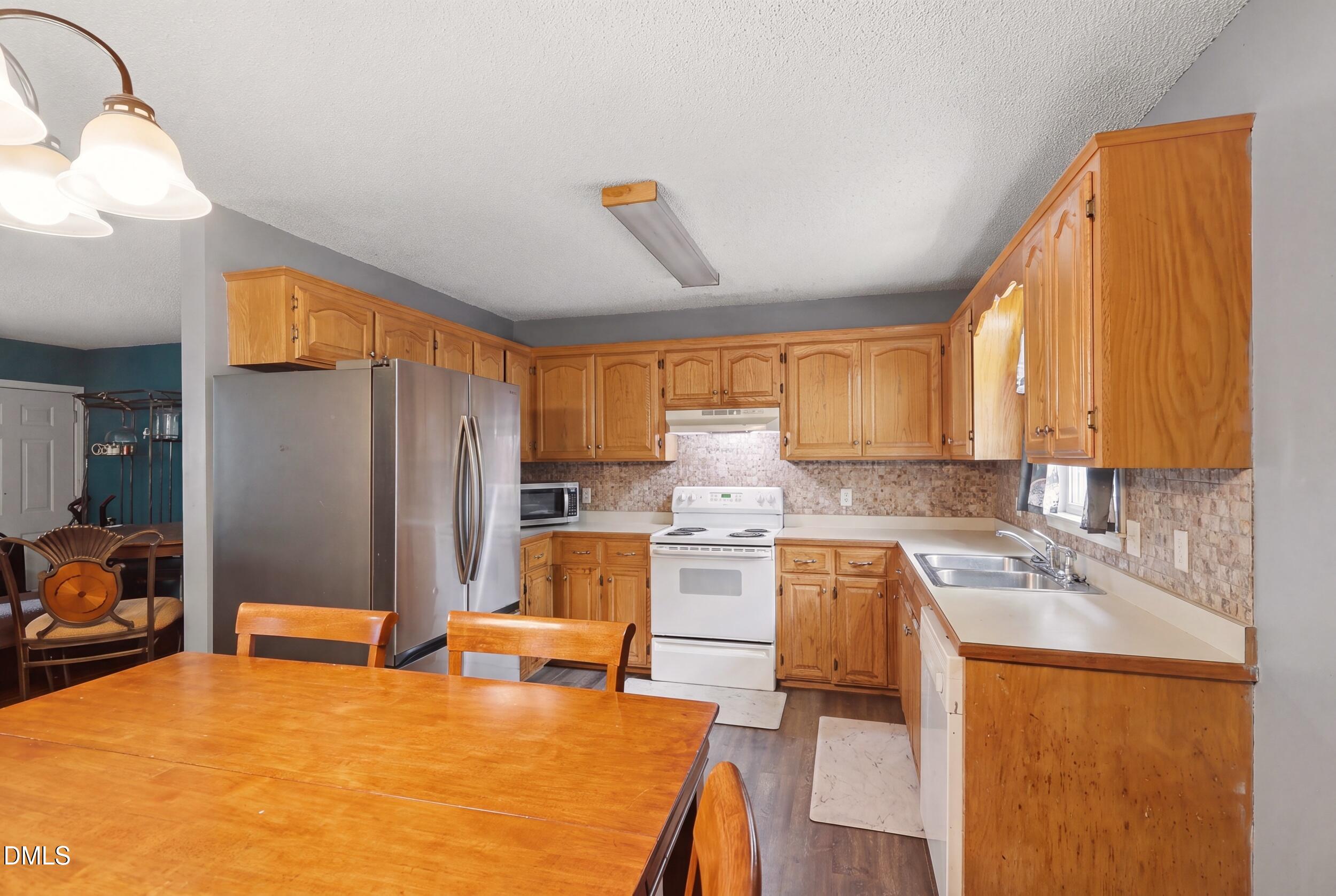106 N Arlington Avenue Property Photo 10