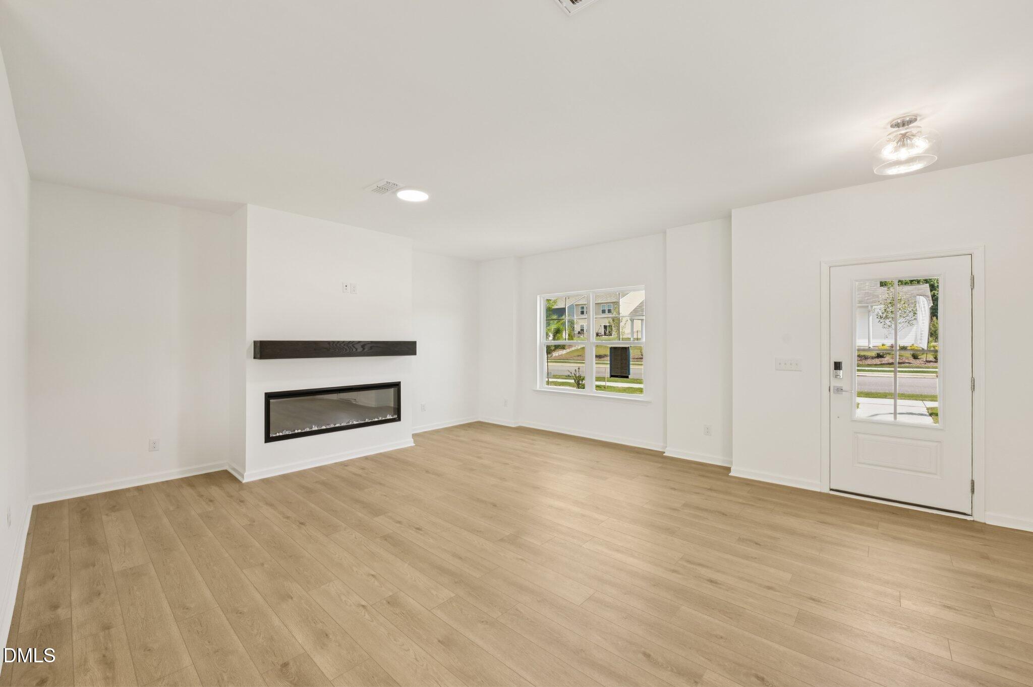 2800 Quarry Road 184 Property Photo 6