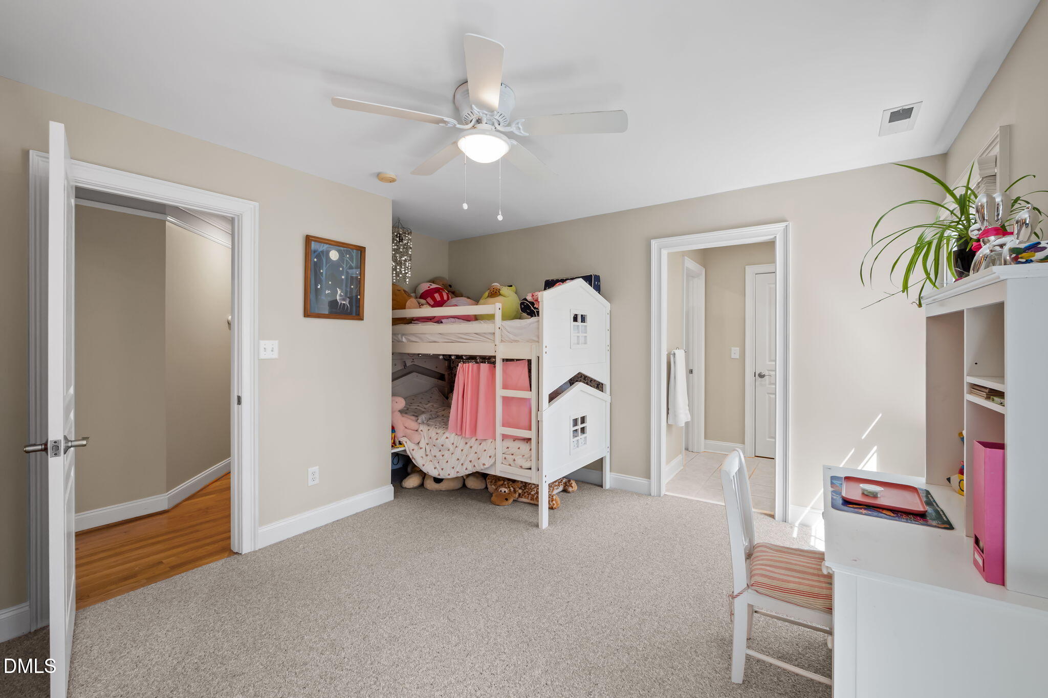 825 Oxbow Crossing Road Property Photo 28