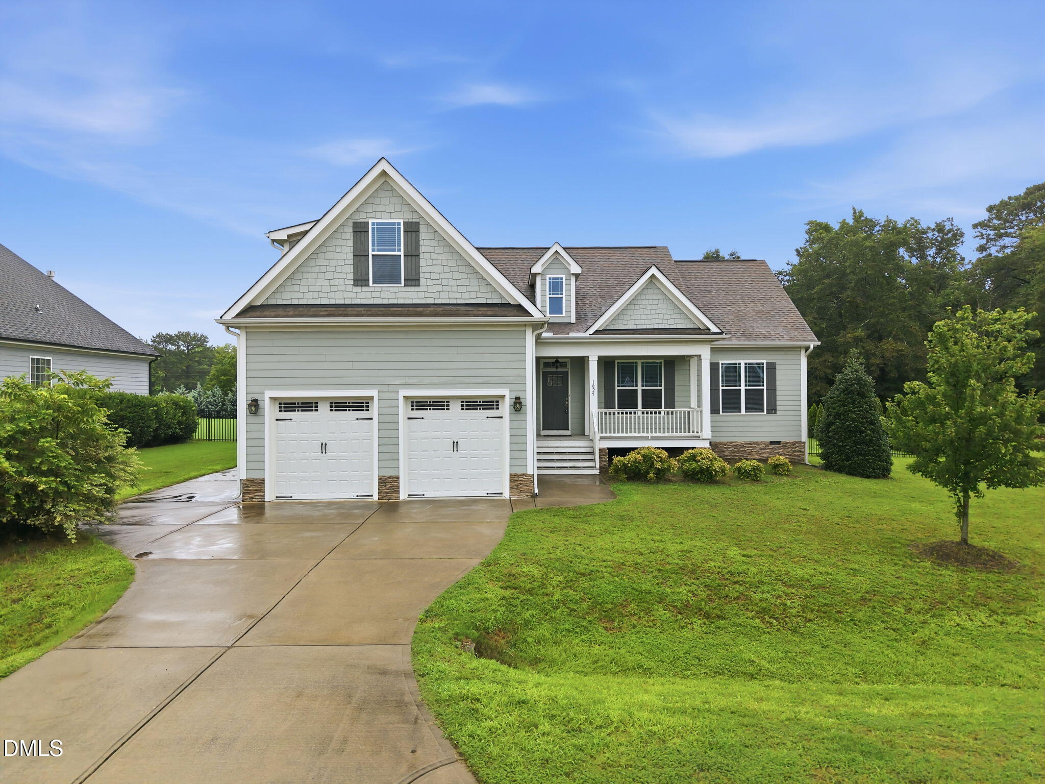 1025 Sky Wave Trail Property Photo 2