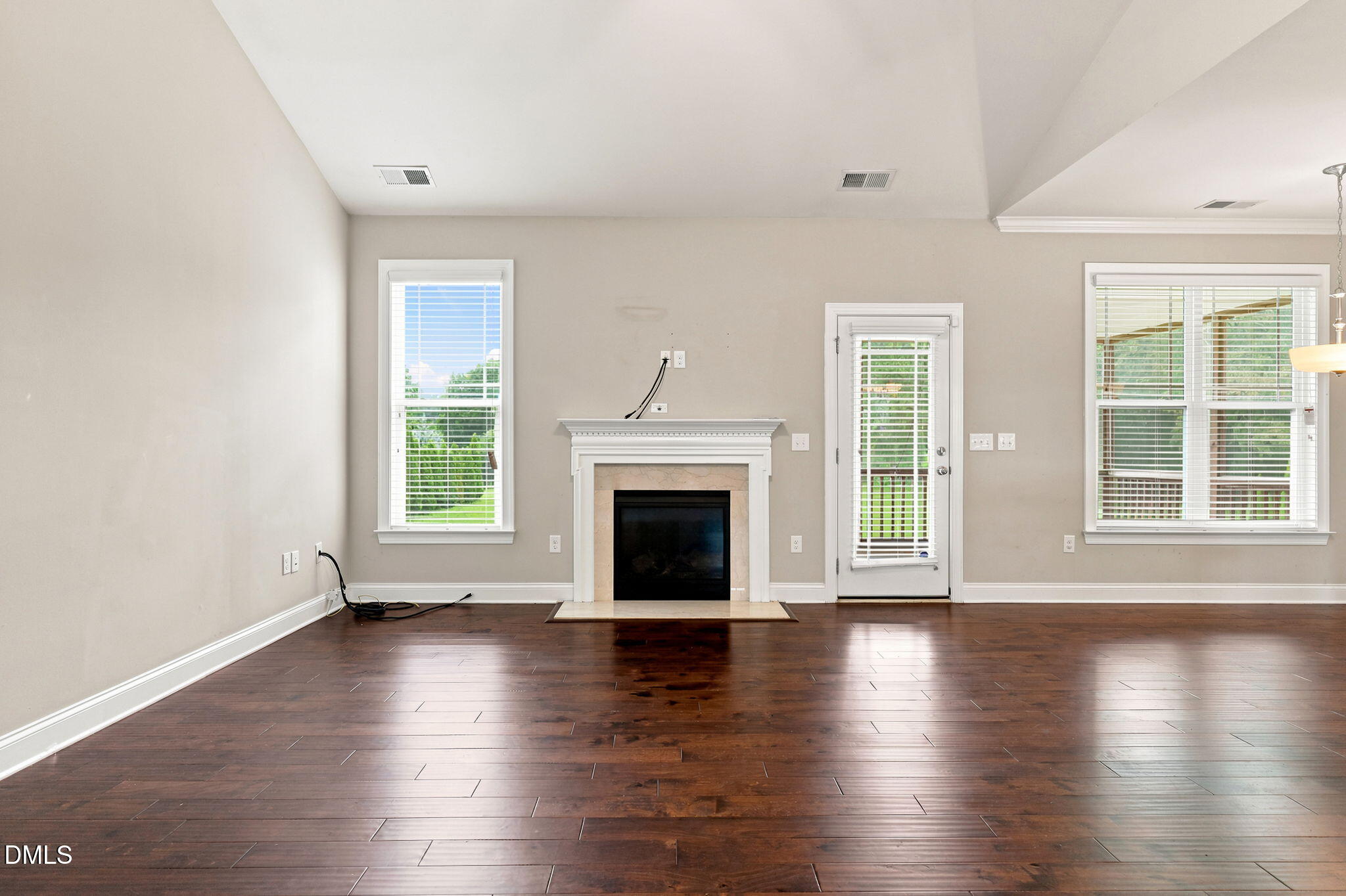 1025 Sky Wave Trail Property Photo 24