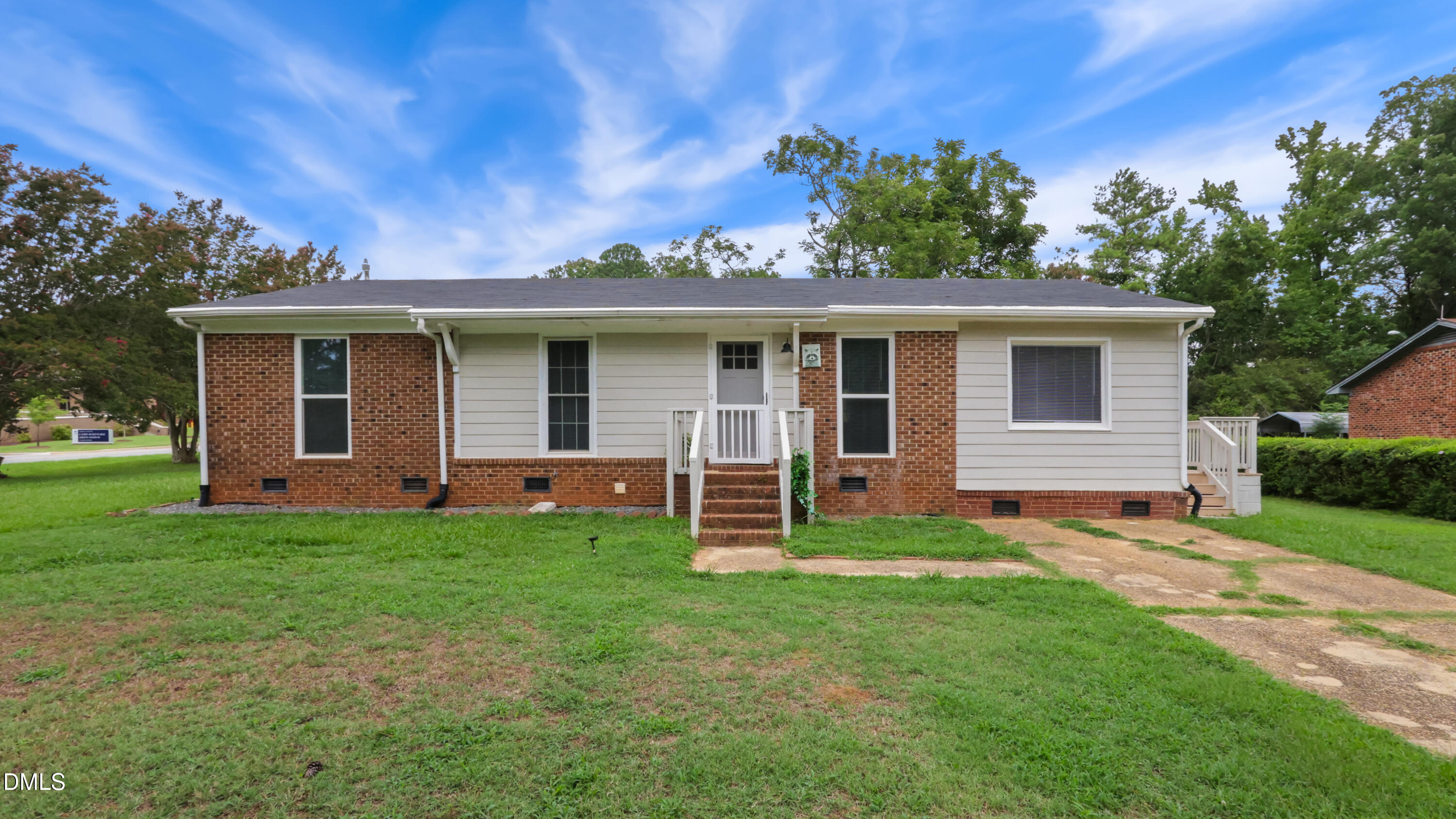 3132 Fields Drive Property Photo 2