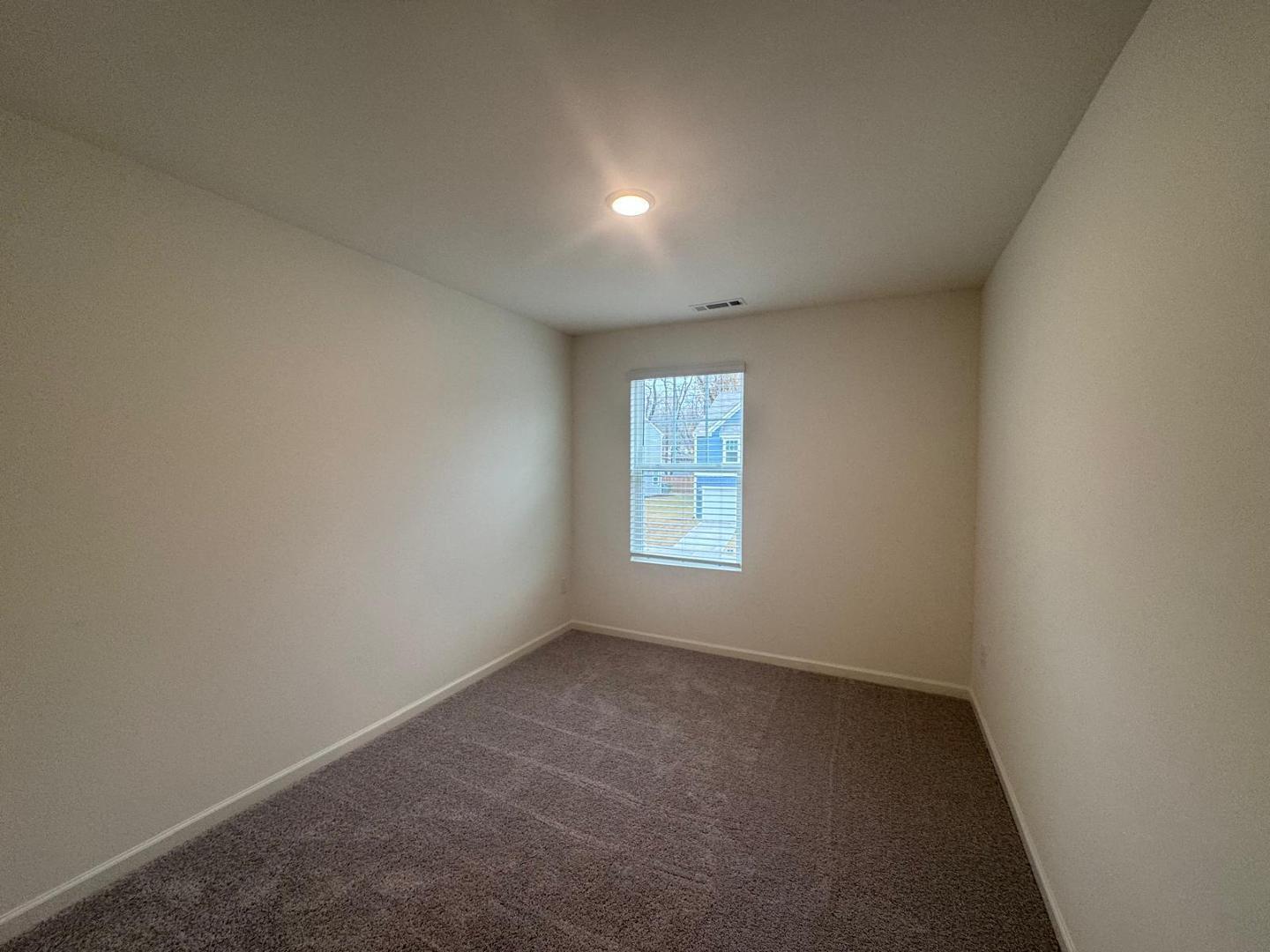 1112 Dakine Drive Property Photo 7