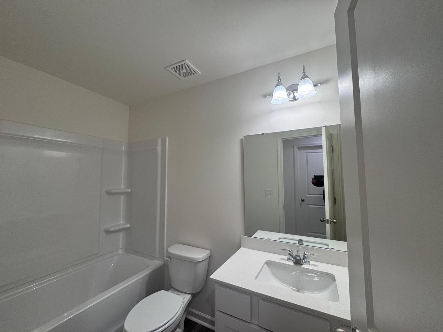 1112 Dakine Drive Property Photo 9