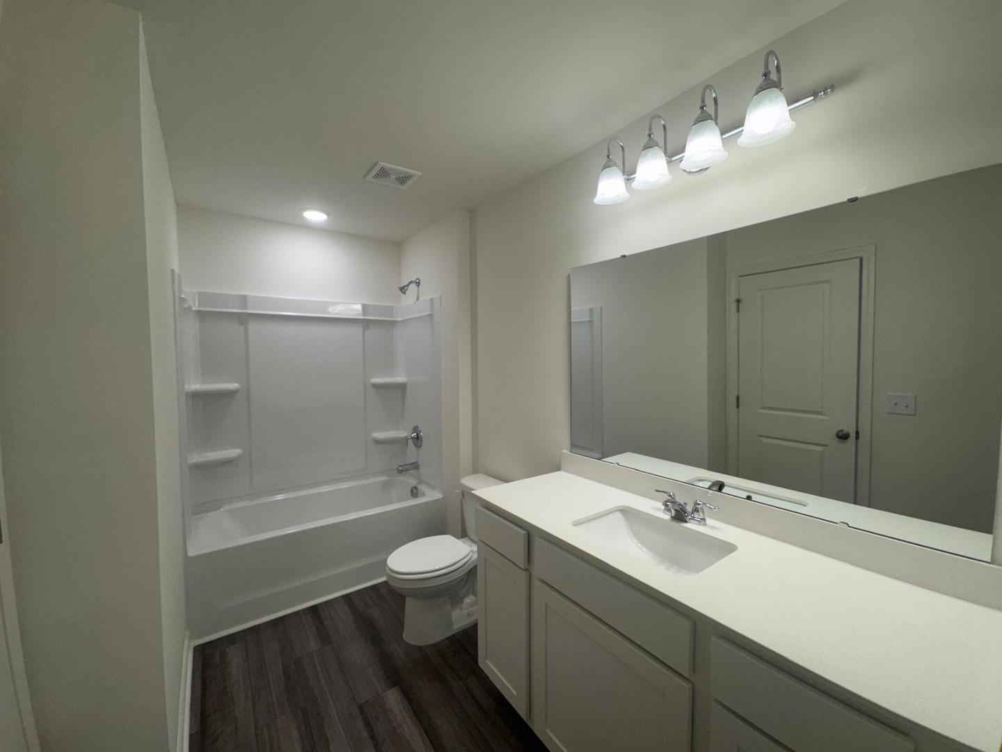 1112 Dakine Drive Property Photo 14