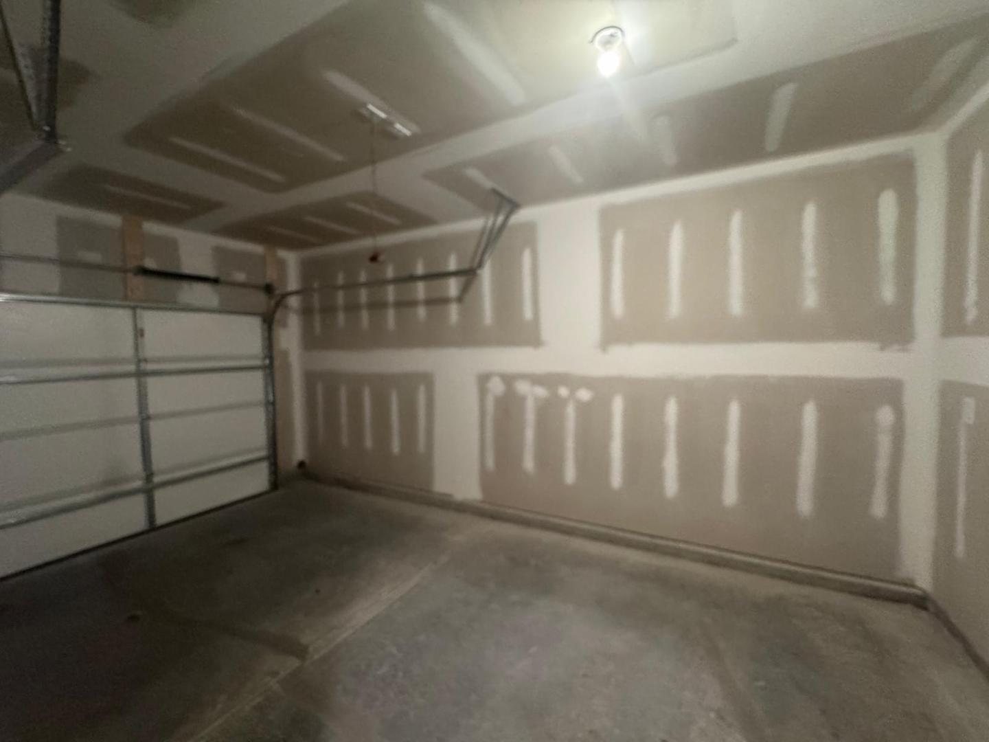 1112 Dakine Drive Property Photo 23