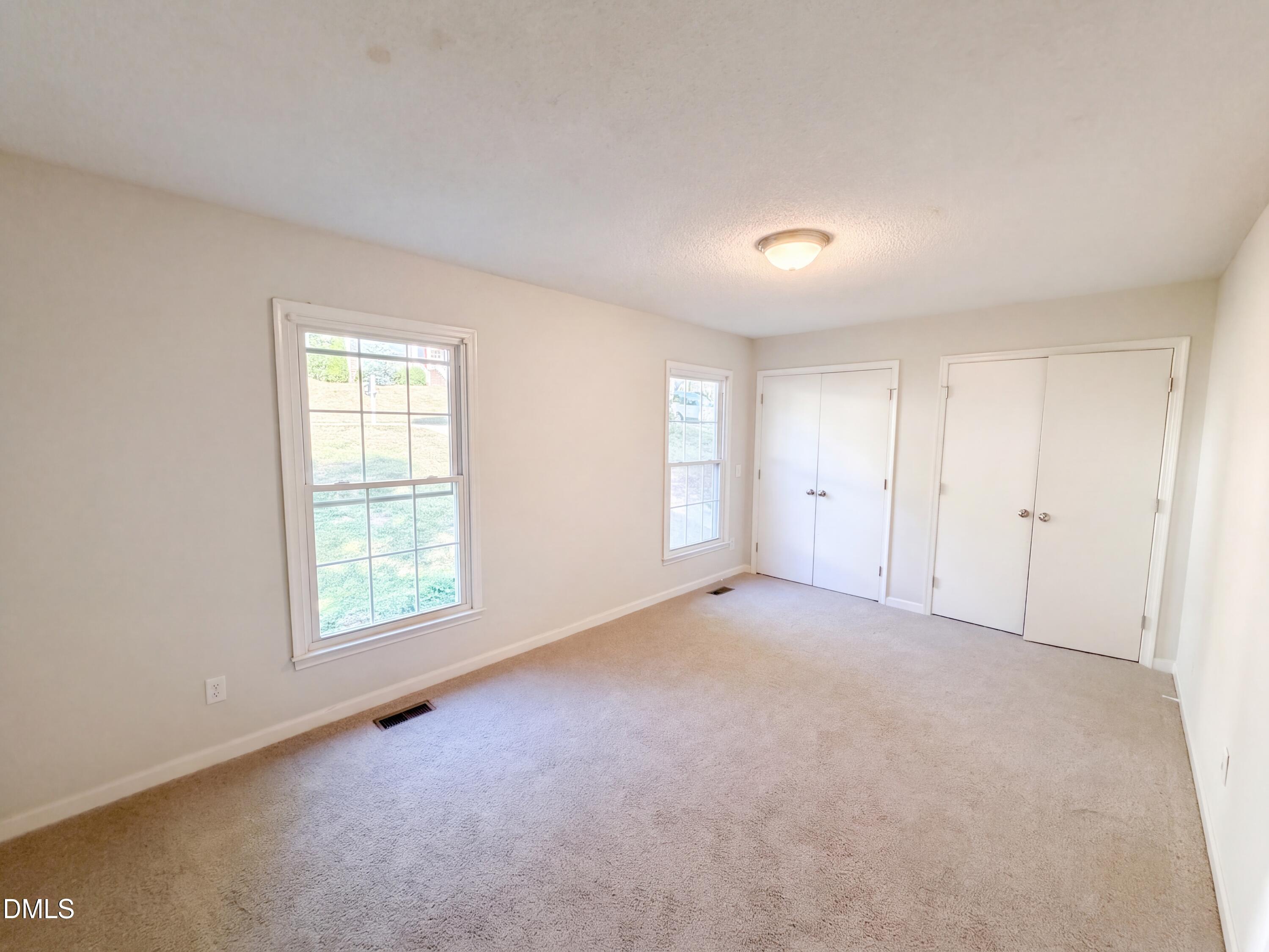 7816 Foxwood Drive Property Photo 8