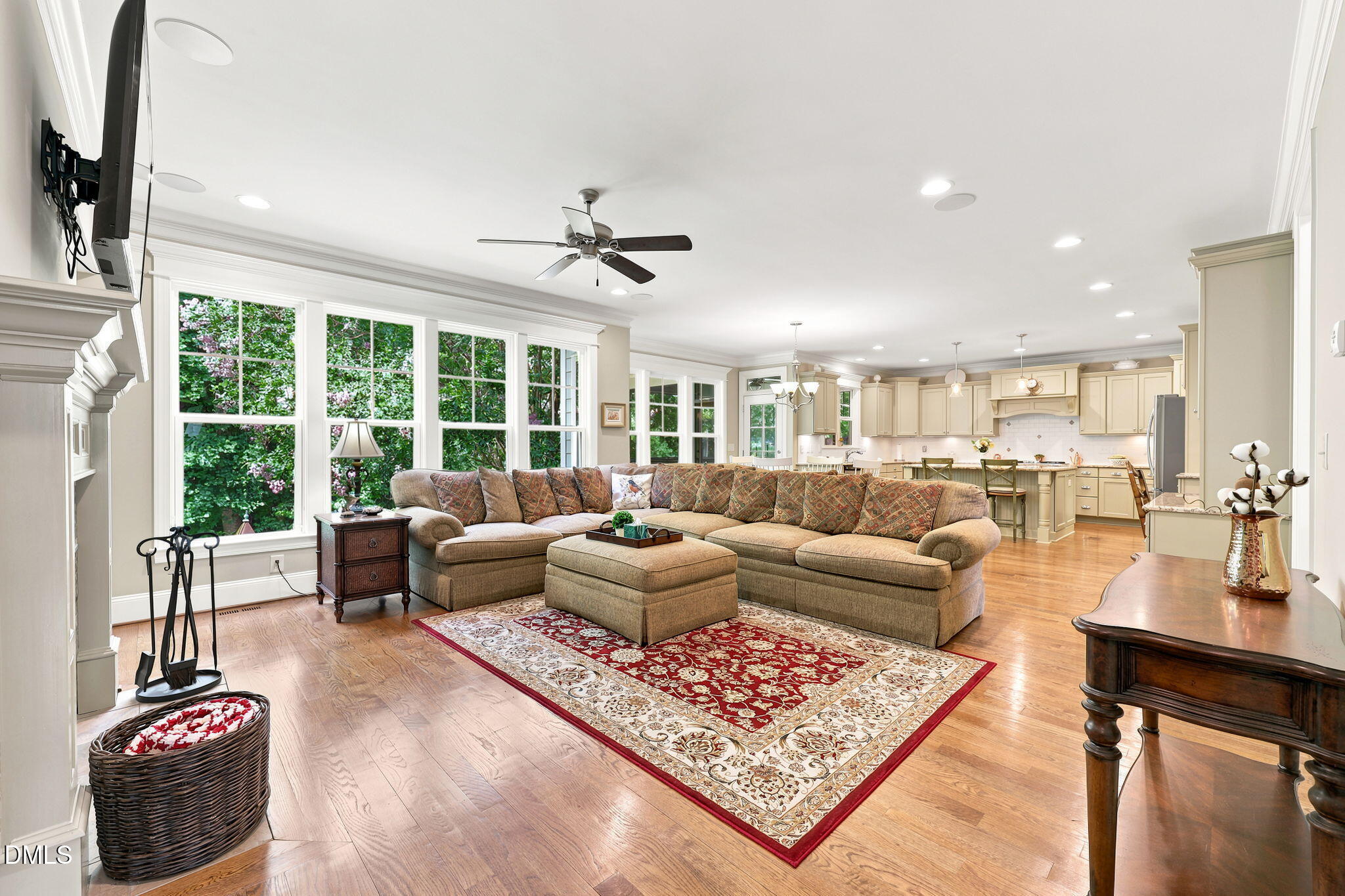 6205 Roles Saddle Drive Property Photo 4