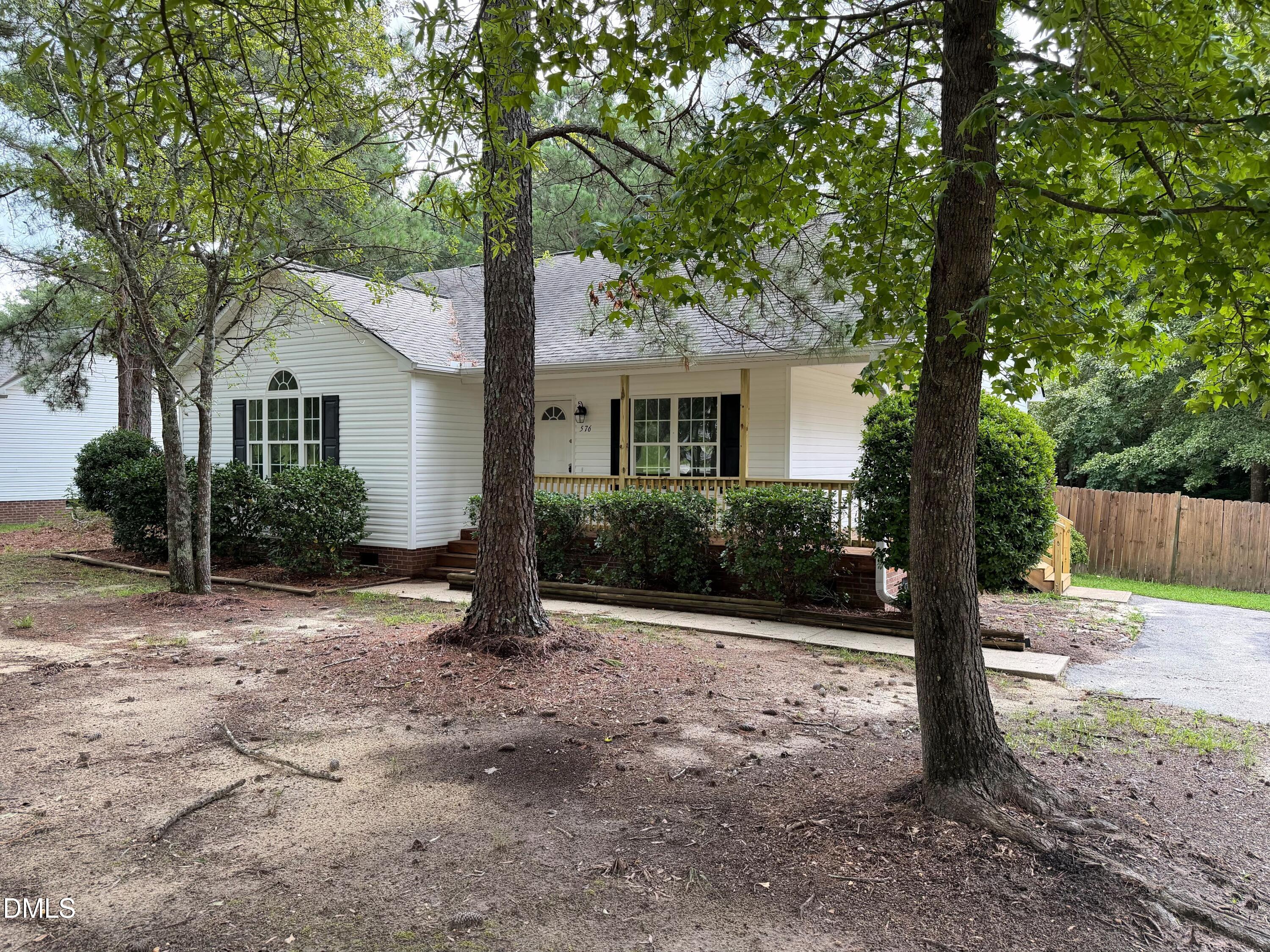 576 Sunray Drive Property Photo 24