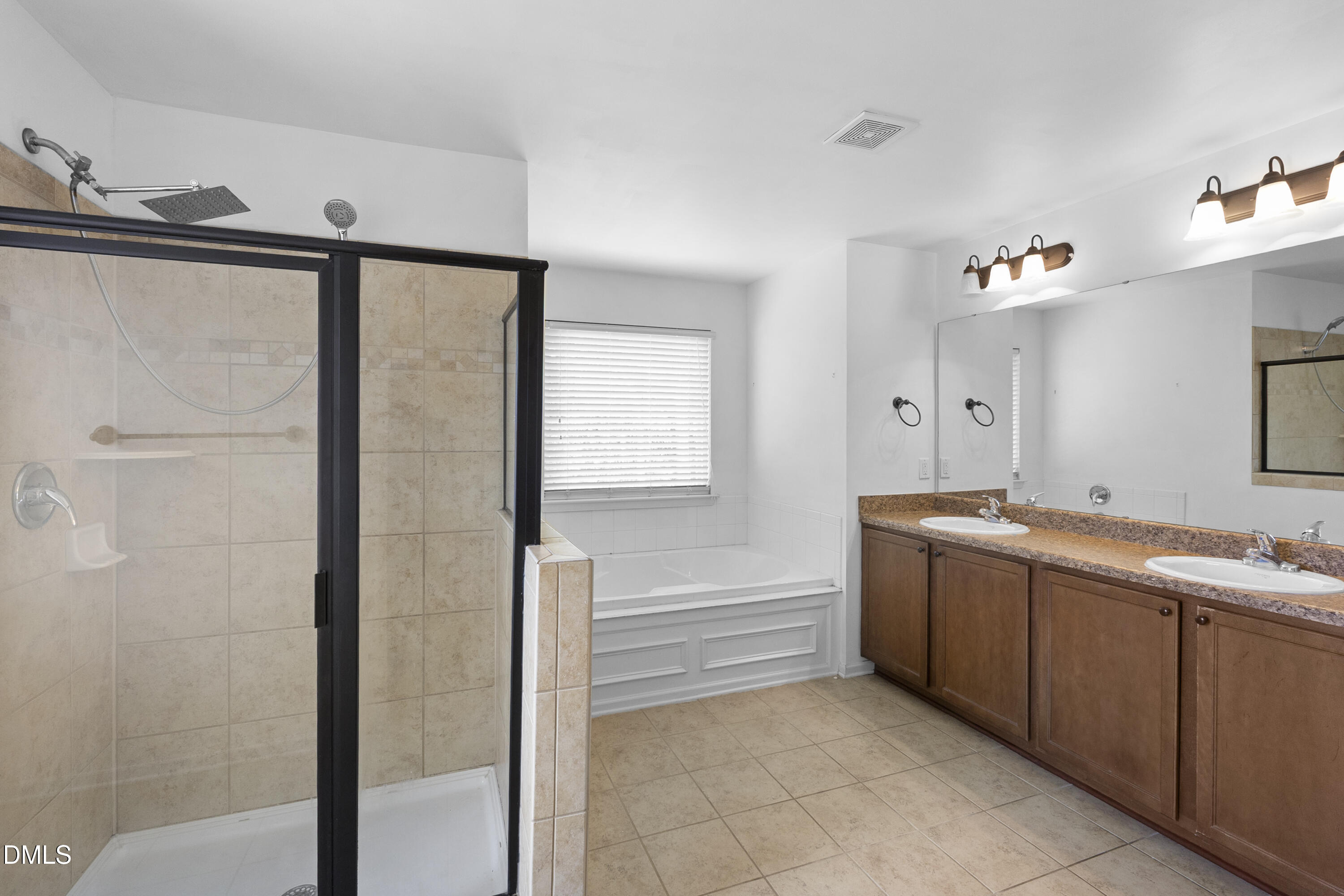 55 Baystone Drive Property Photo 26