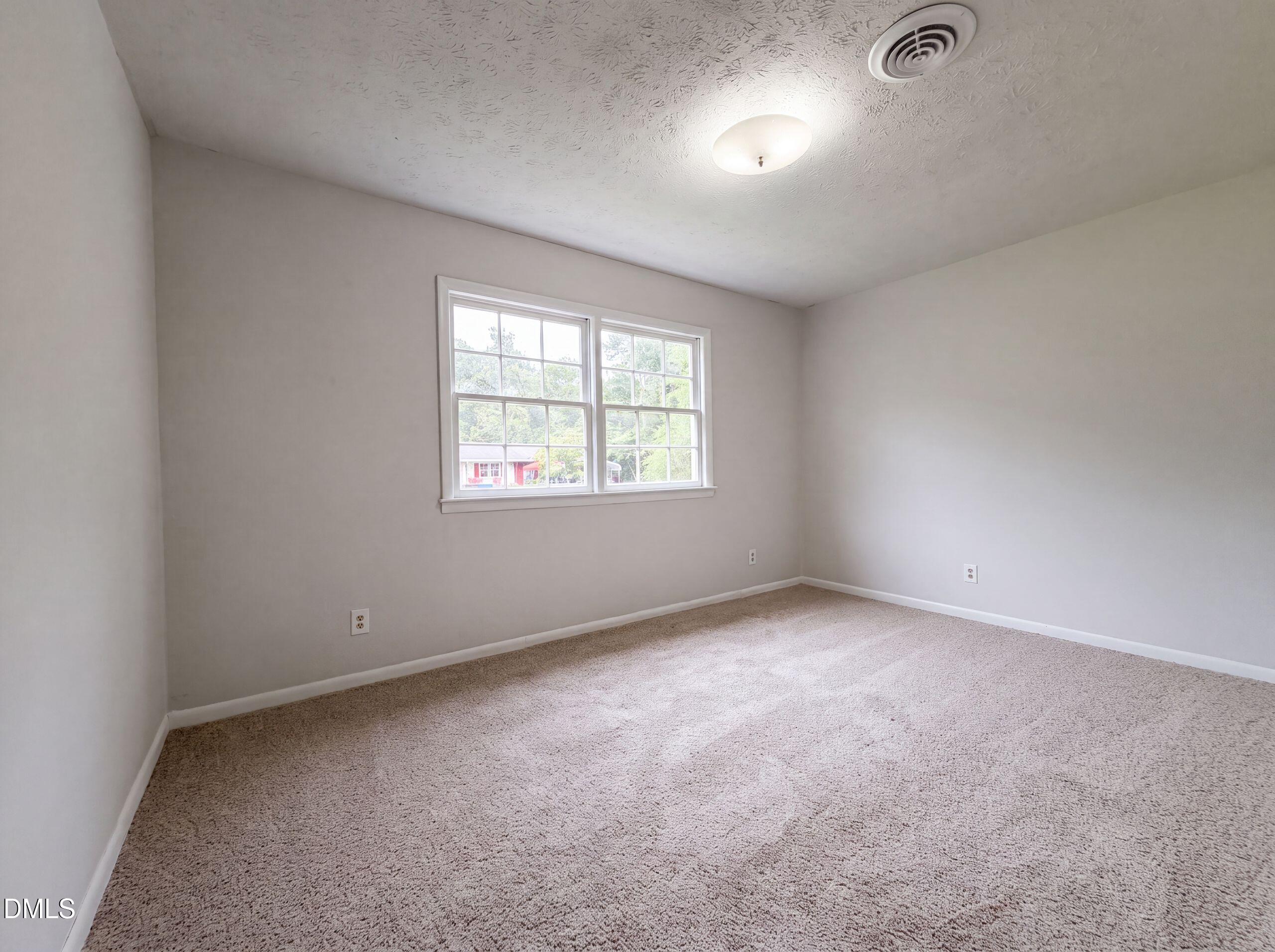 6616 Amanda Circle Property Photo 11