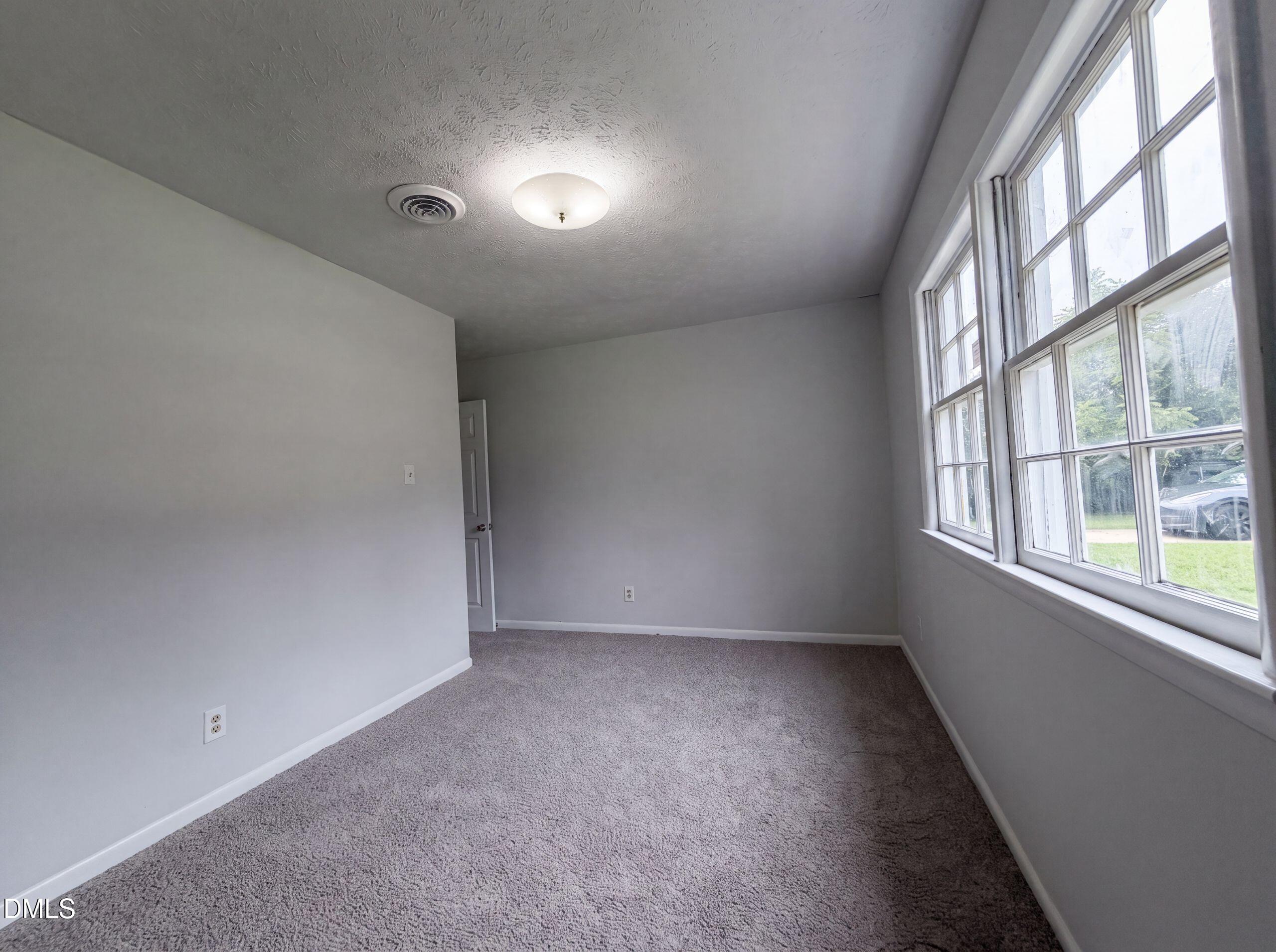 6616 Amanda Circle Property Photo 12