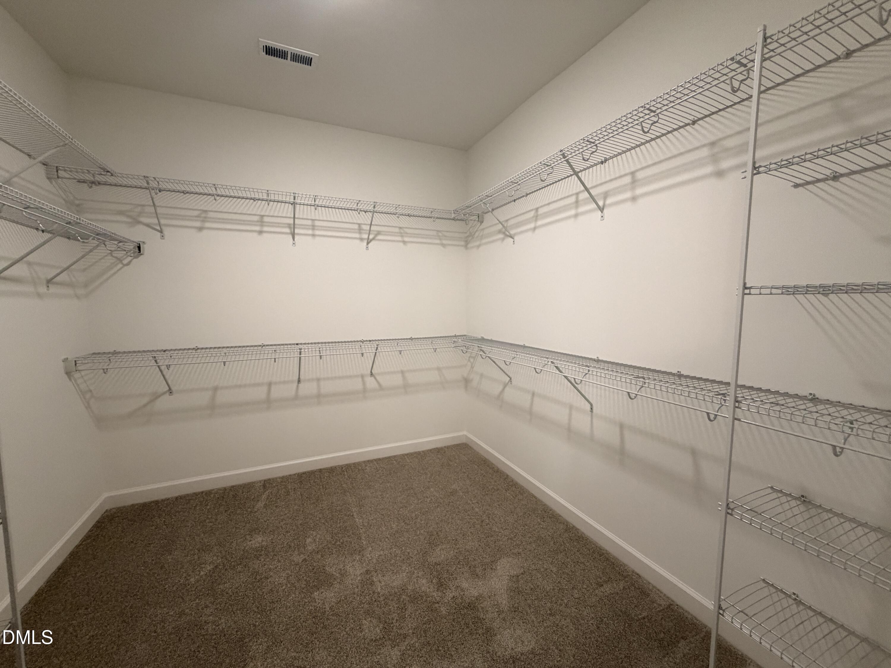 1730 Walnut Run Drive Property Photo 28