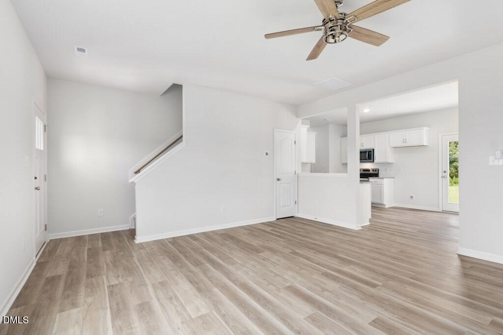 128 Hummingbird Grv Lane Property Photo 8