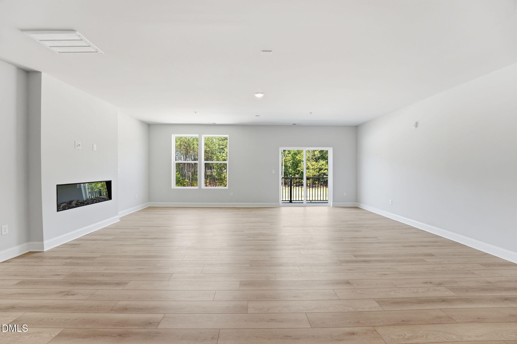 10546 Bailey Branch Drive 201 Property Photo 7
