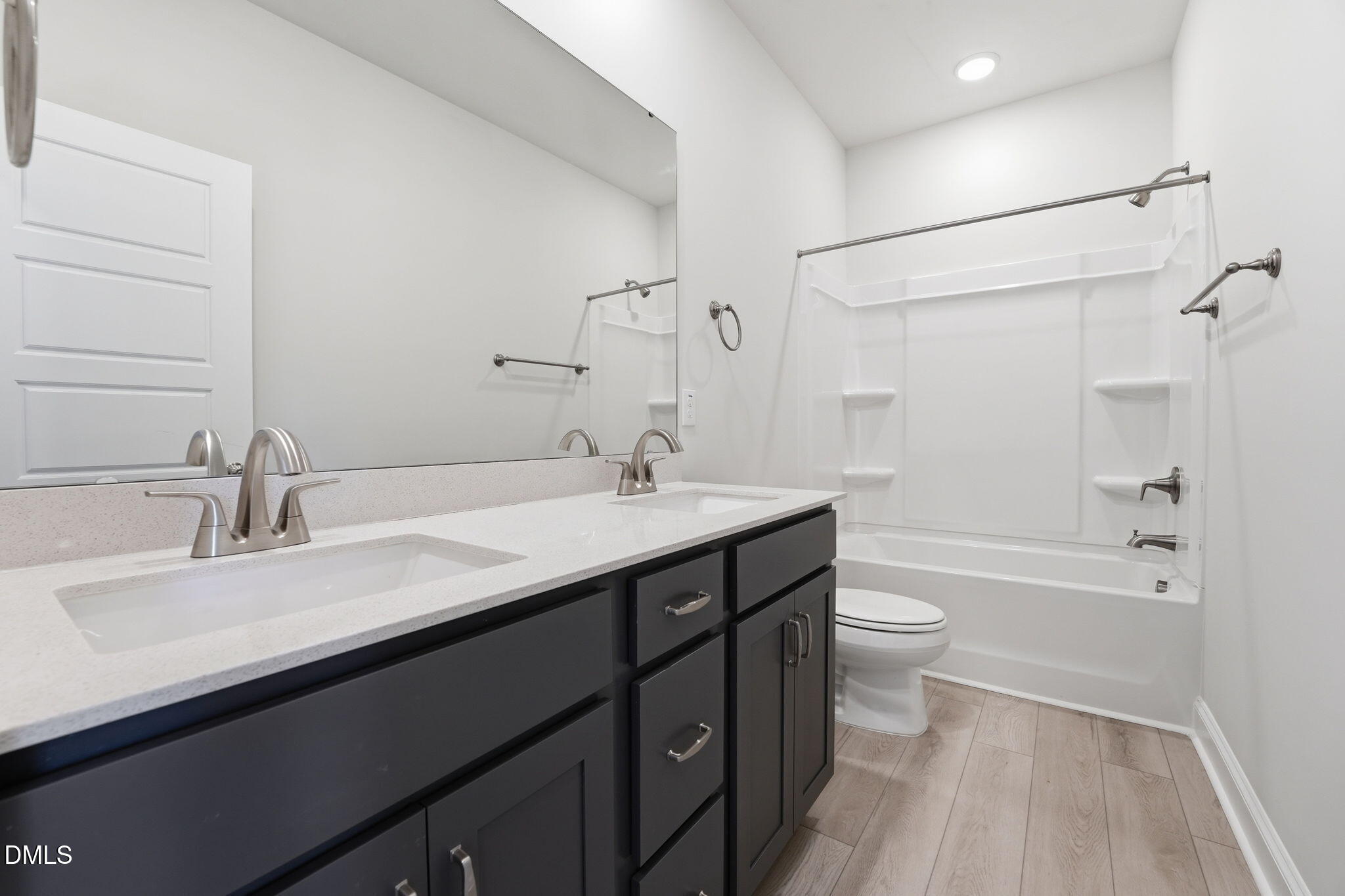 10546 Bailey Branch Drive 201 Property Photo 16