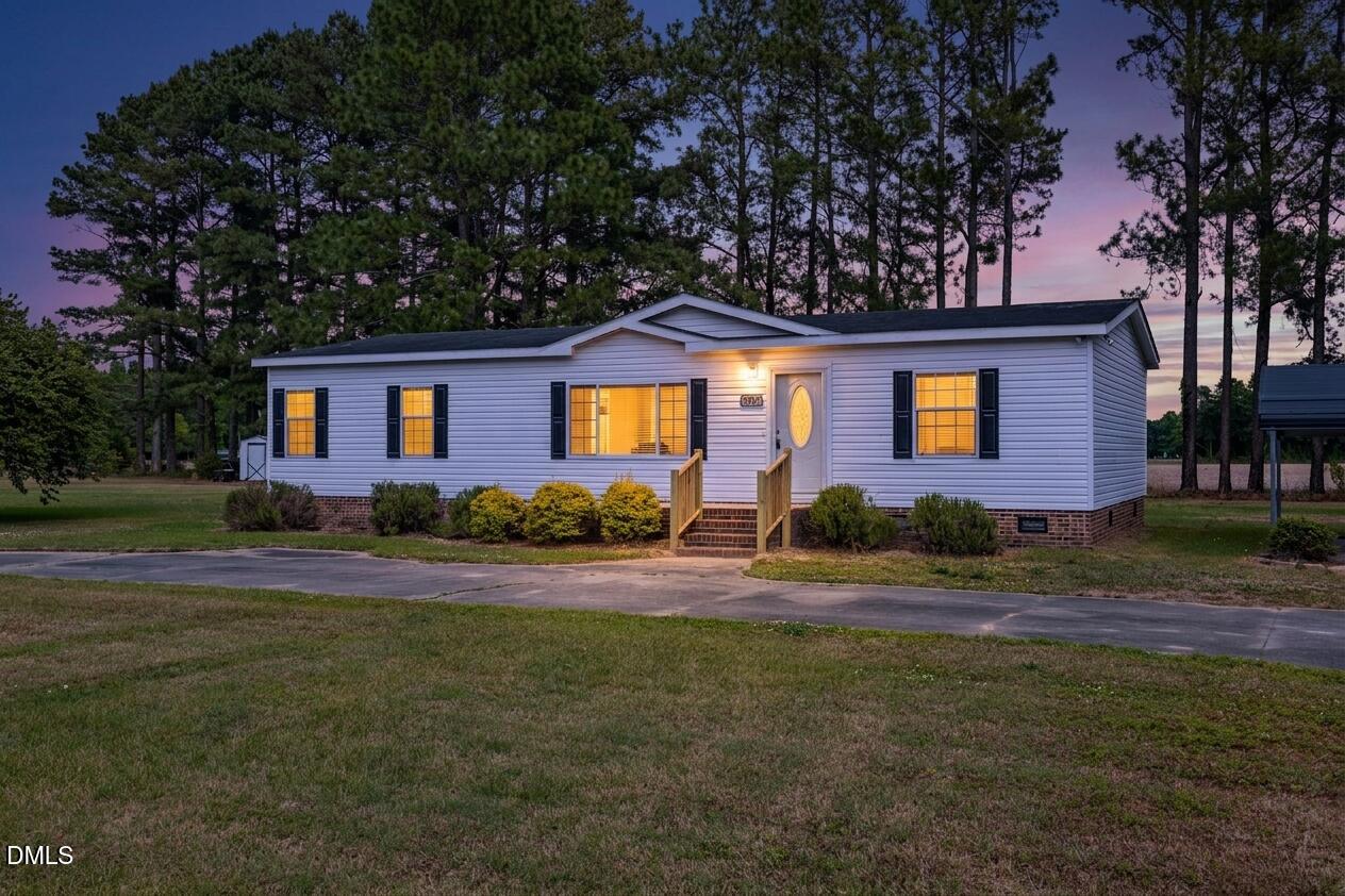 8540 Godwin Falcon Road Property Photo 1