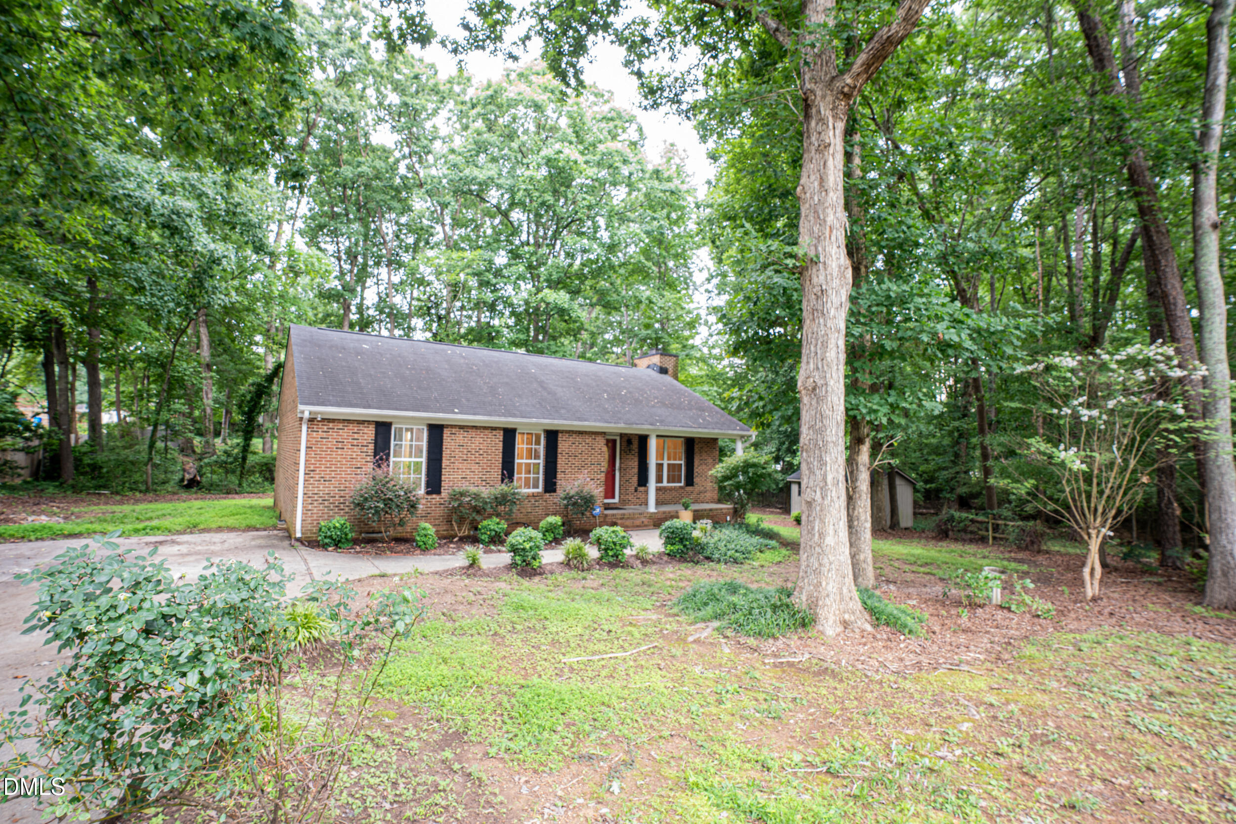 302 Goodwin Road Property Photo 3