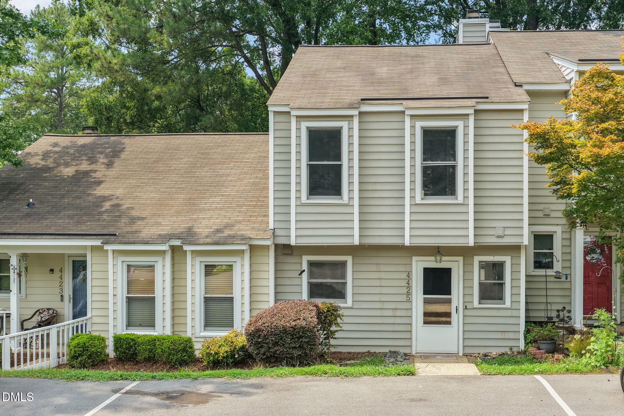 4425 Roller Court