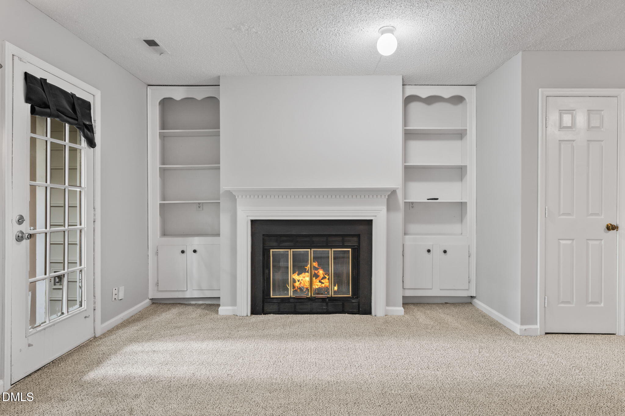 4425 Roller Court Property Photo 12