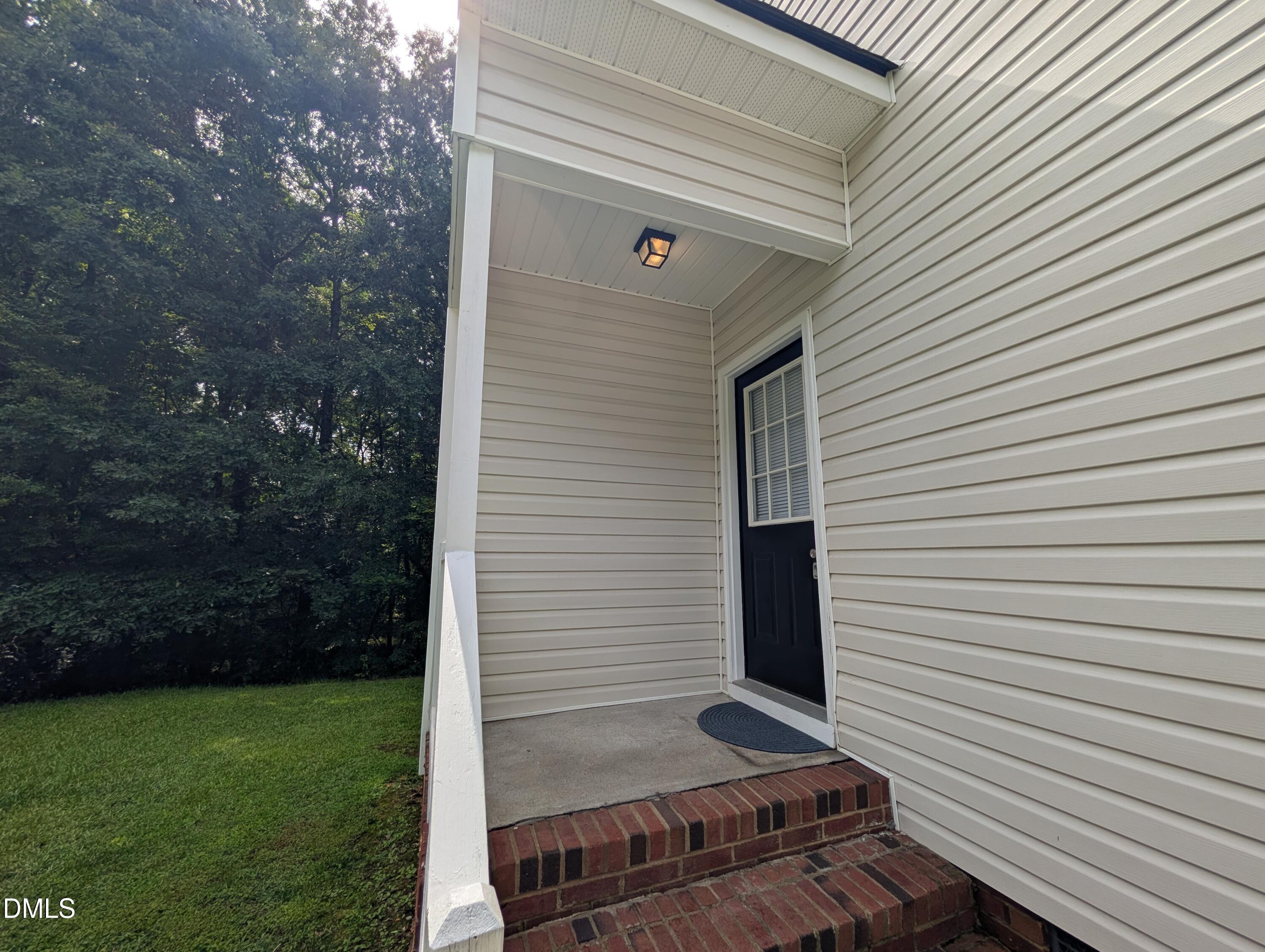 1039 Laurel Leaf Road Property Photo 5