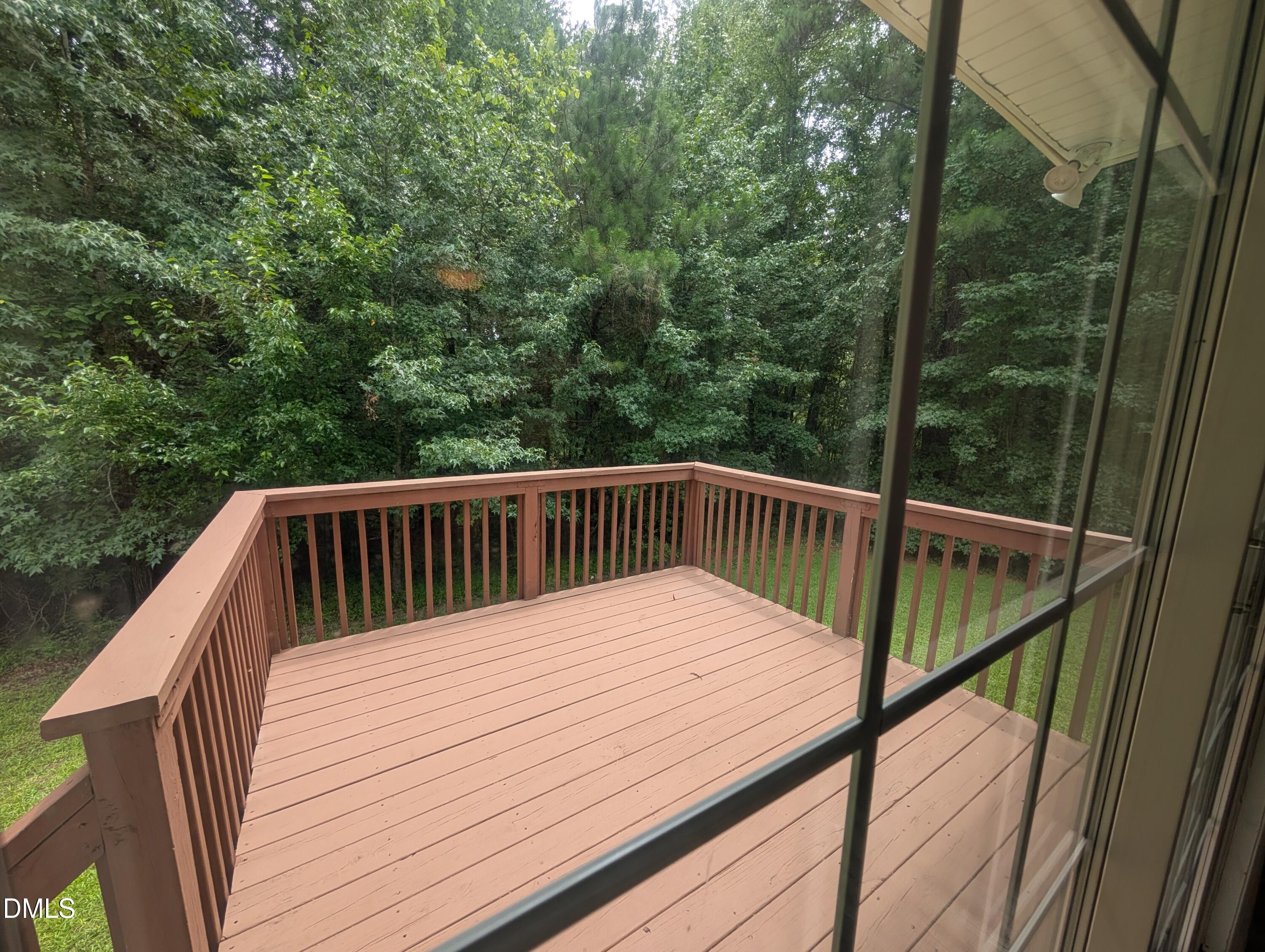 1039 Laurel Leaf Road Property Photo 10