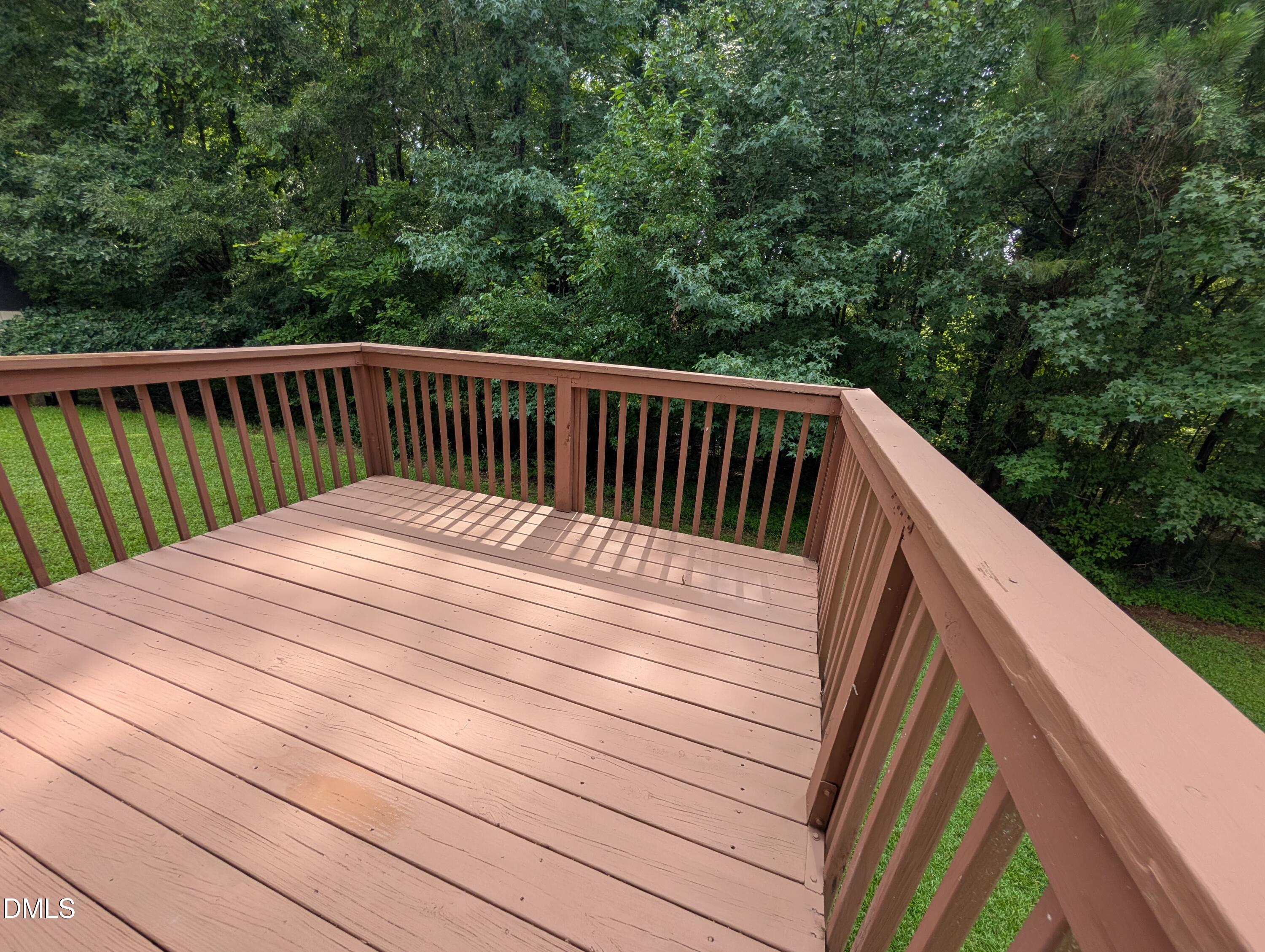 1039 Laurel Leaf Road Property Photo 11