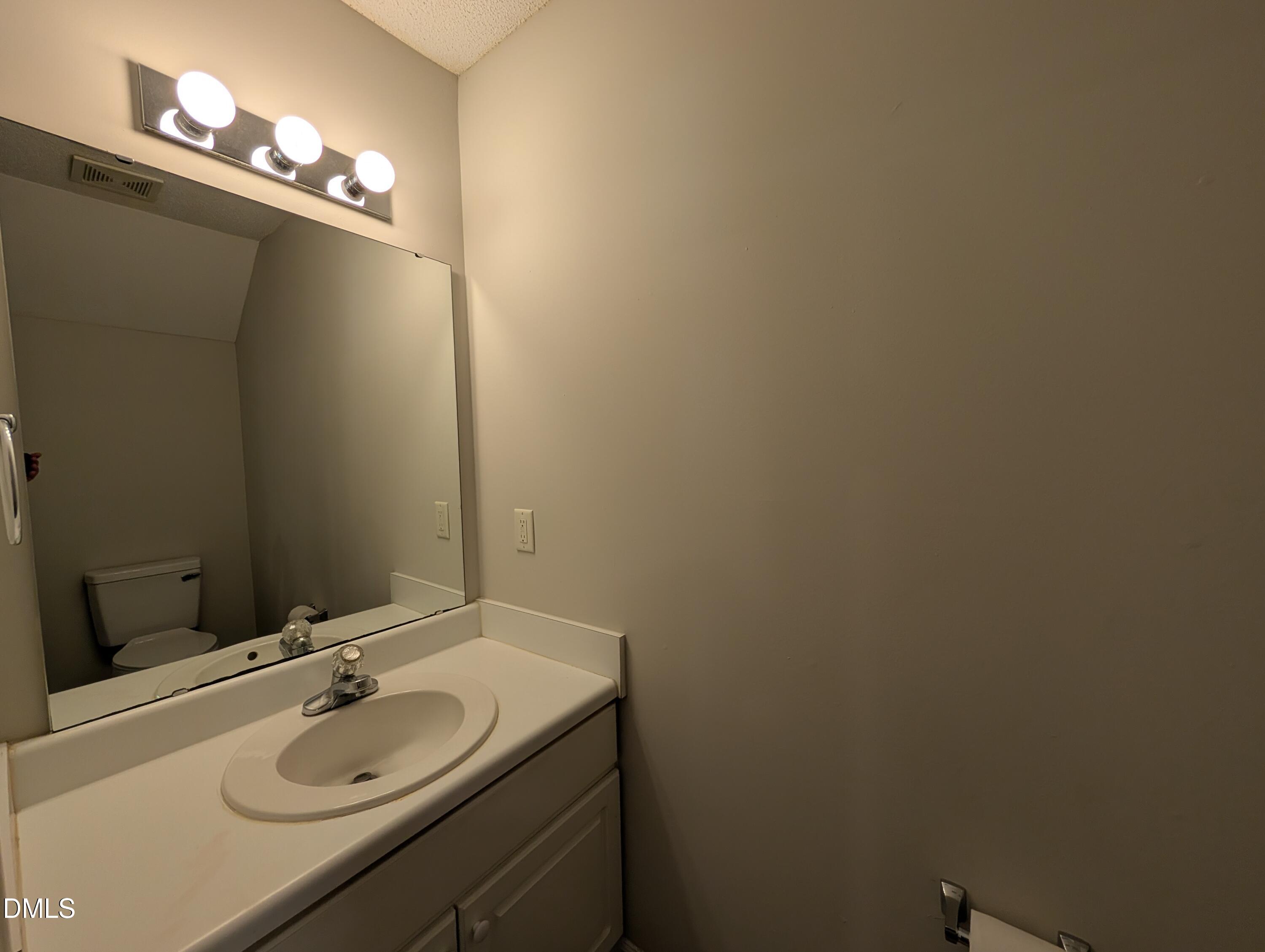 1039 Laurel Leaf Road Property Photo 34