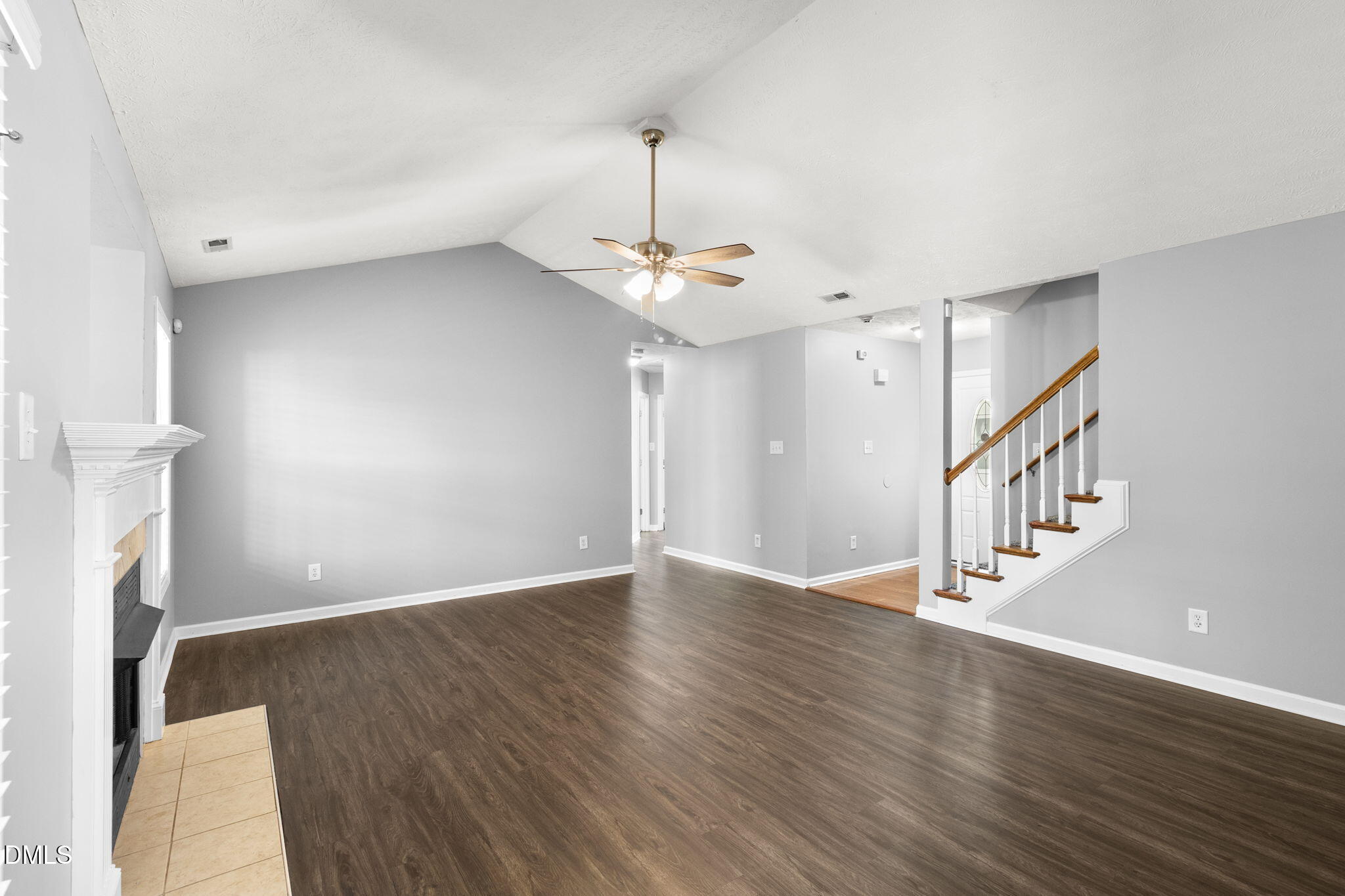 1466 Thoroughbred Trail Property Photo 6