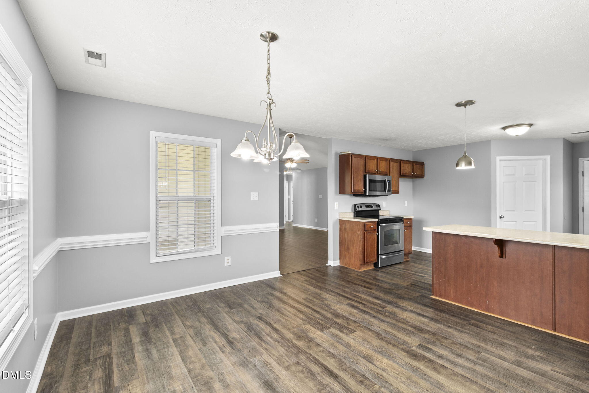 1466 Thoroughbred Trail Property Photo 10