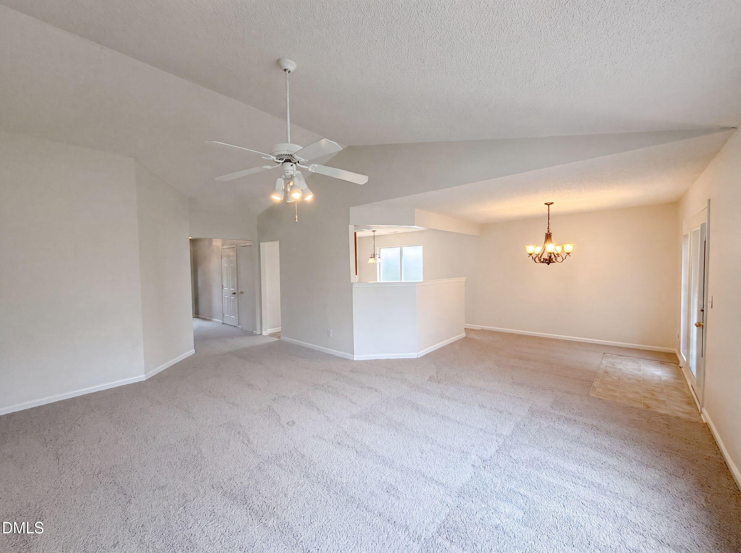 311 Pebble Way Property Photo 8