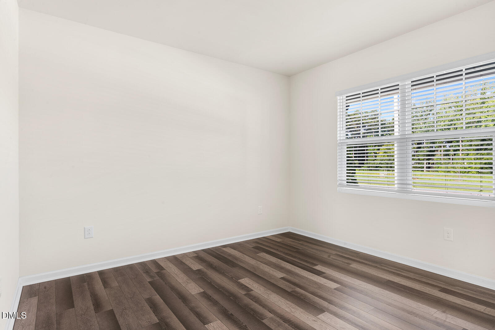 1504 Garden Passage Drive Property Photo 20