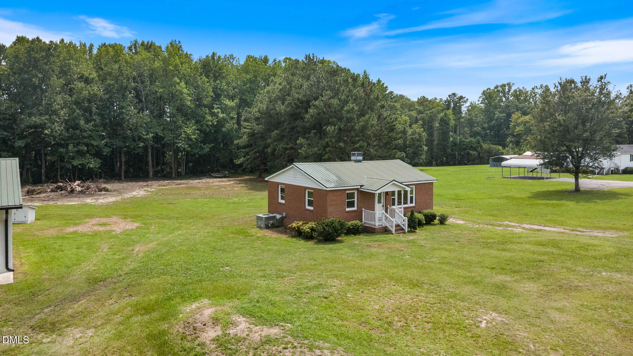 505 Gay Town Road Property Photo 4