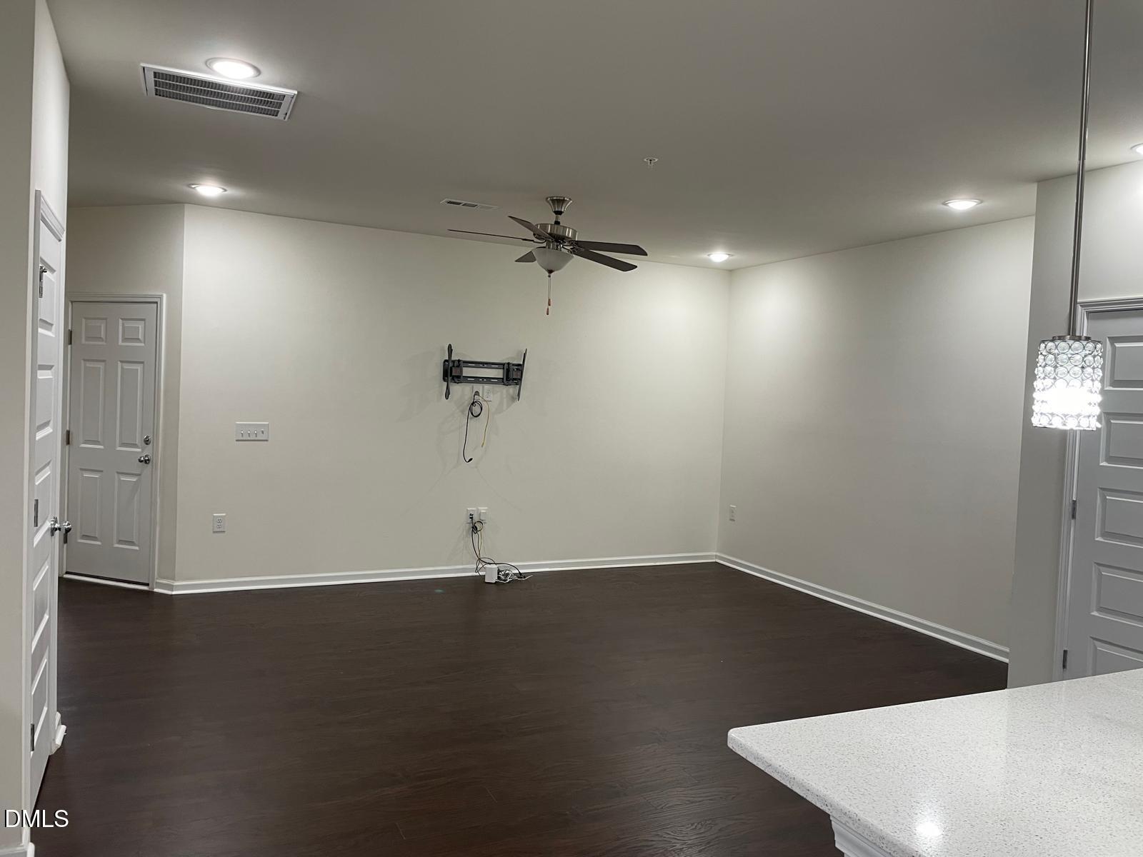 1004 Yatesbury Place Property Photo 16