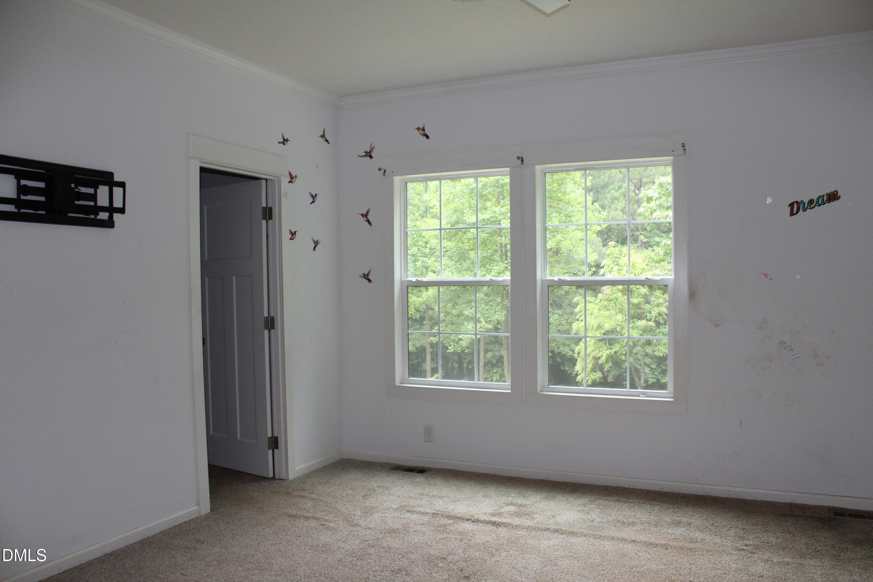 6525 Little Creek Road Property Photo 9
