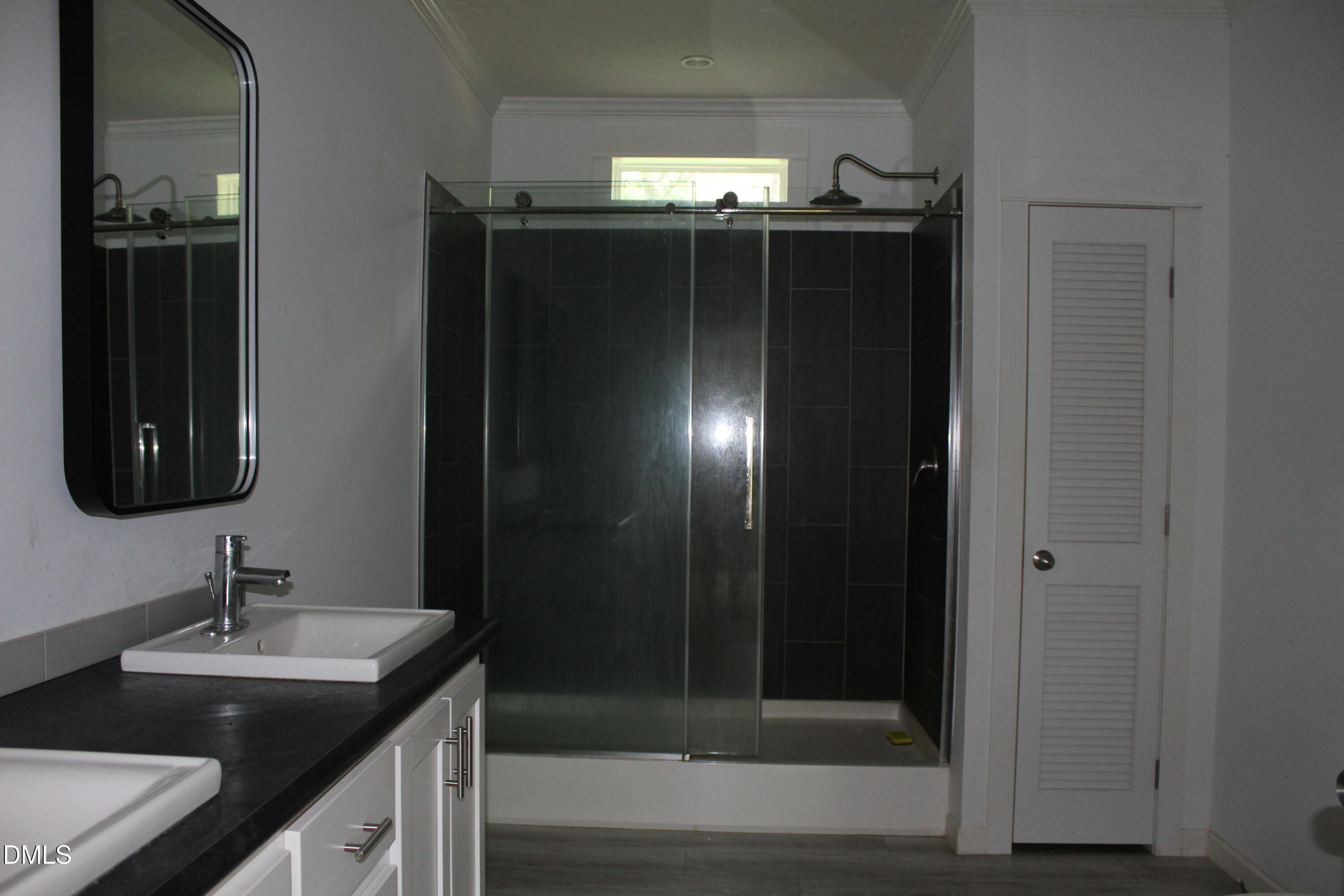 6525 Little Creek Road Property Photo 10