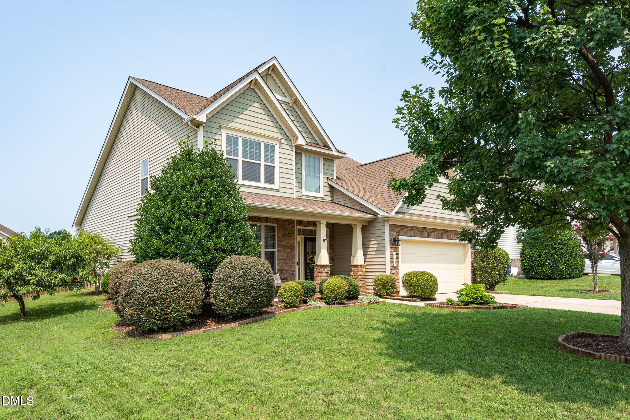 703 Fairway Drive Property Photo 4
