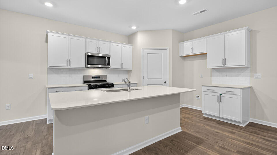 65 Green Laurel Drive Property Photo 7