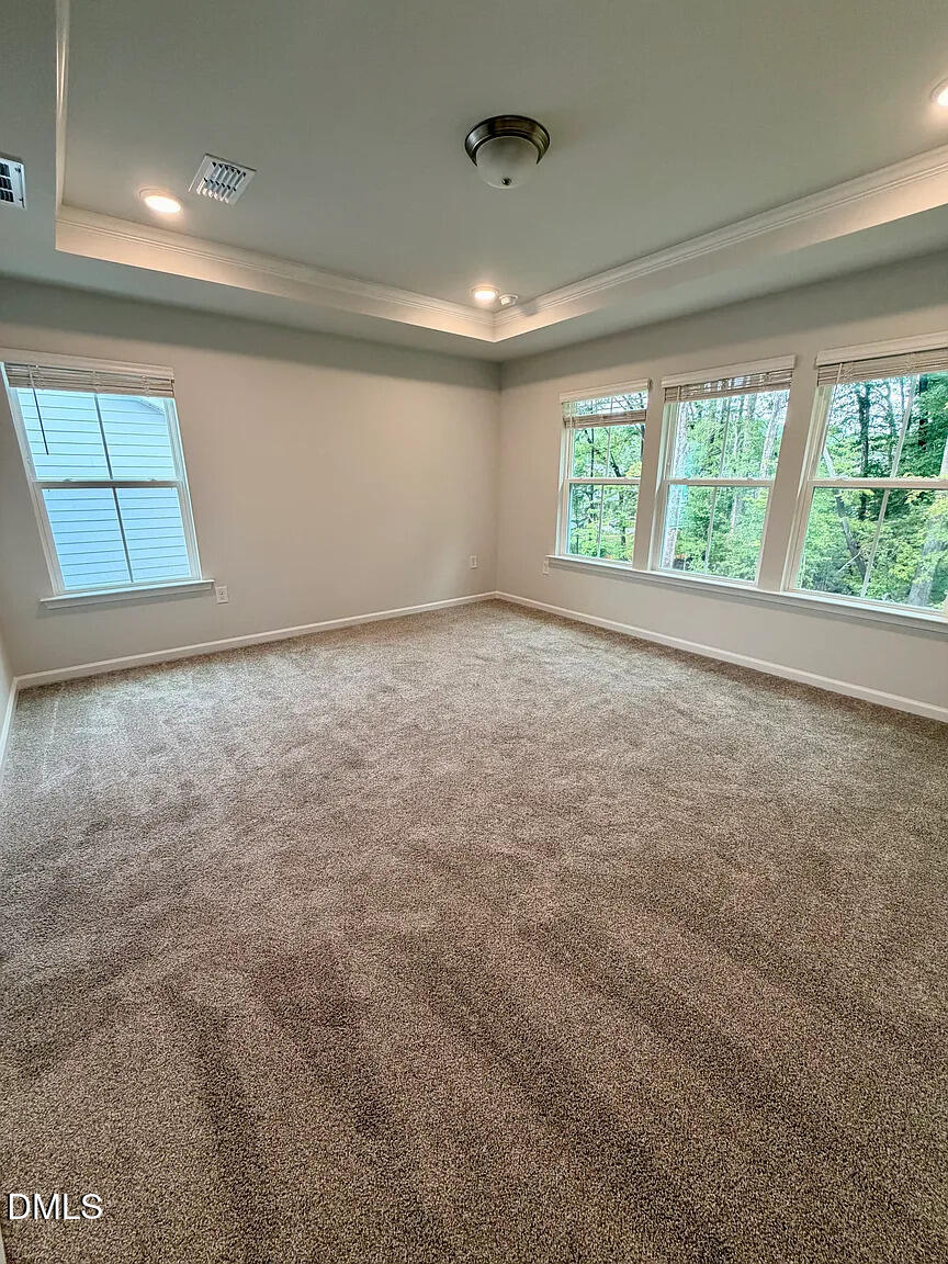 215 Broomside Avenue Property Photo 10