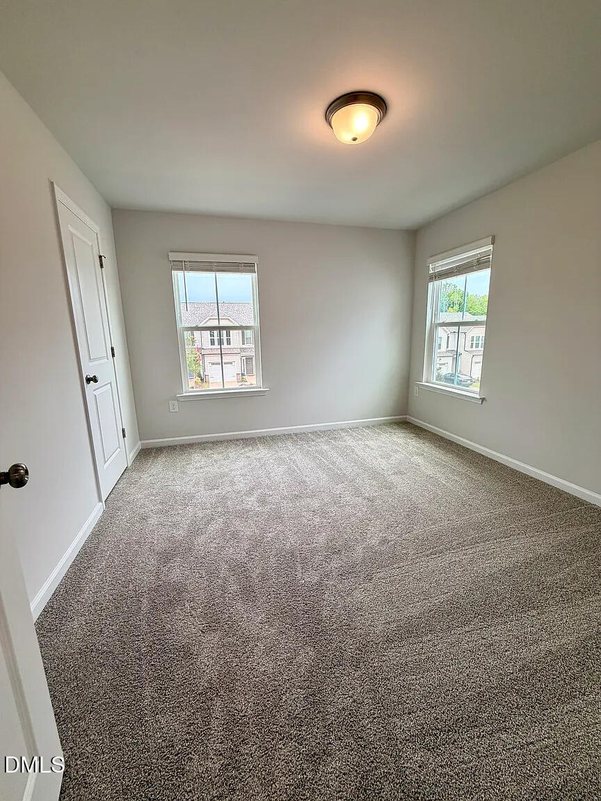 215 Broomside Avenue Property Photo 18