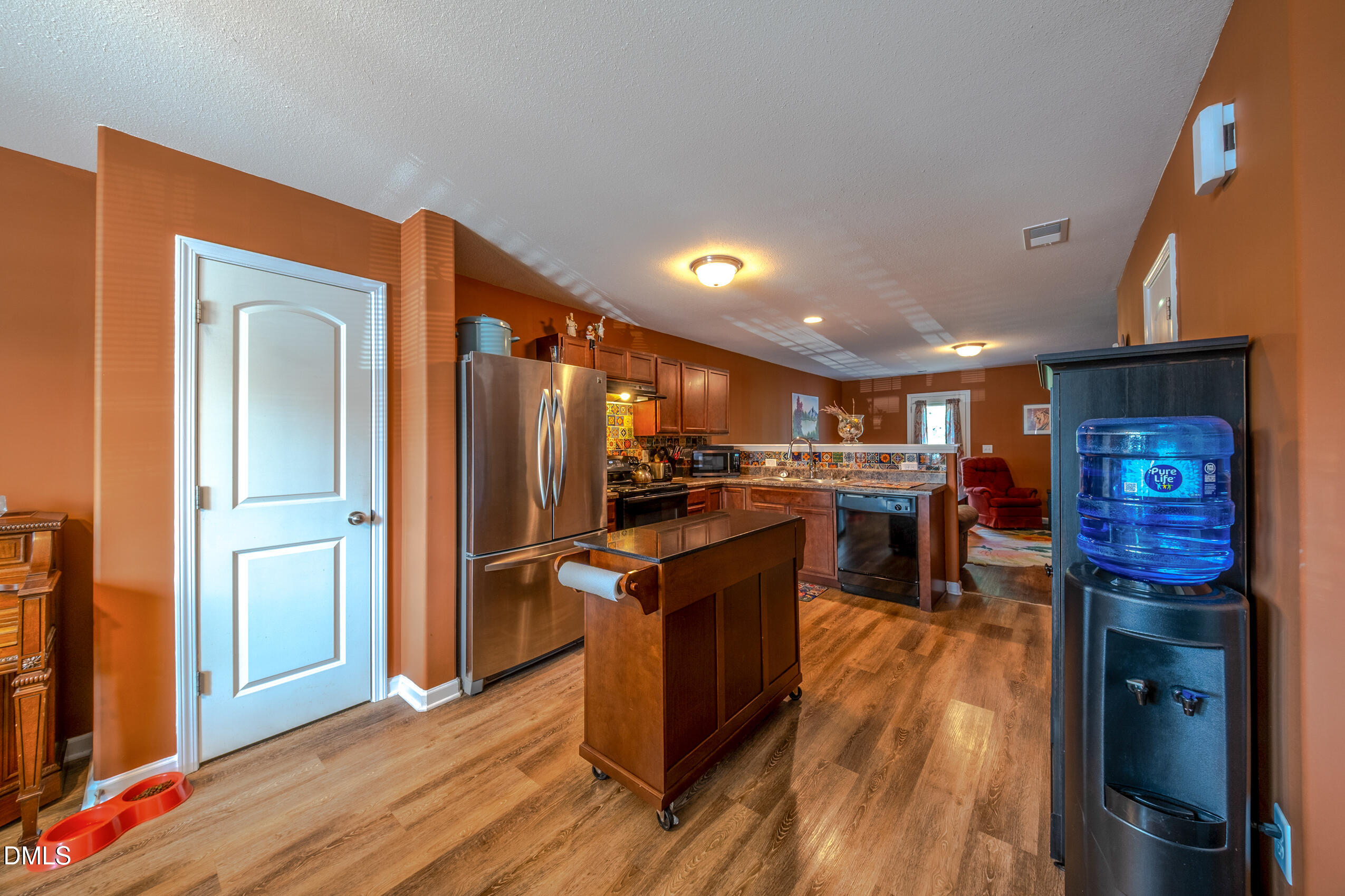 1166 Brooksridge Way Property Photo 4