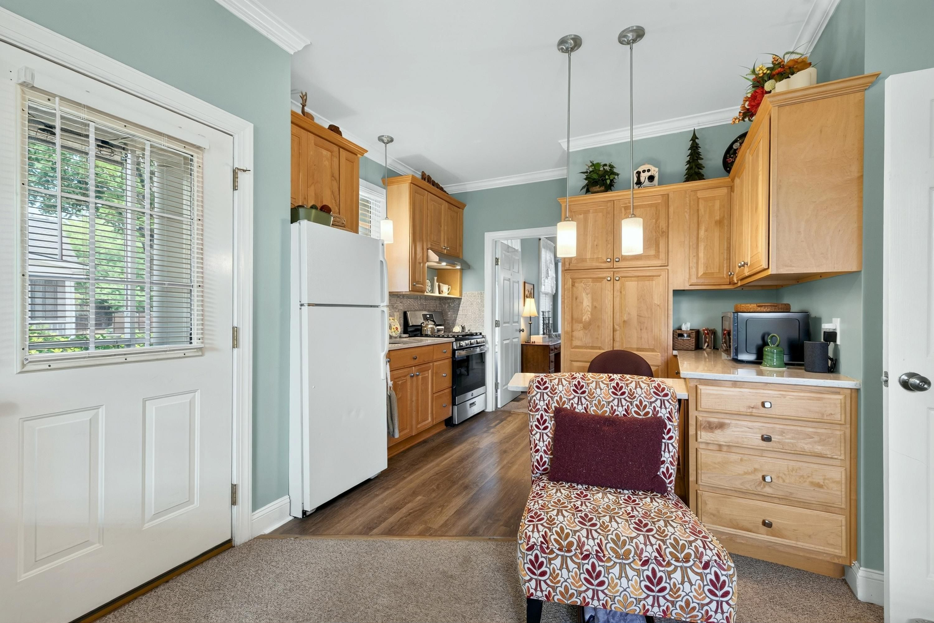 3024 Whitehart Lane Property Photo 22