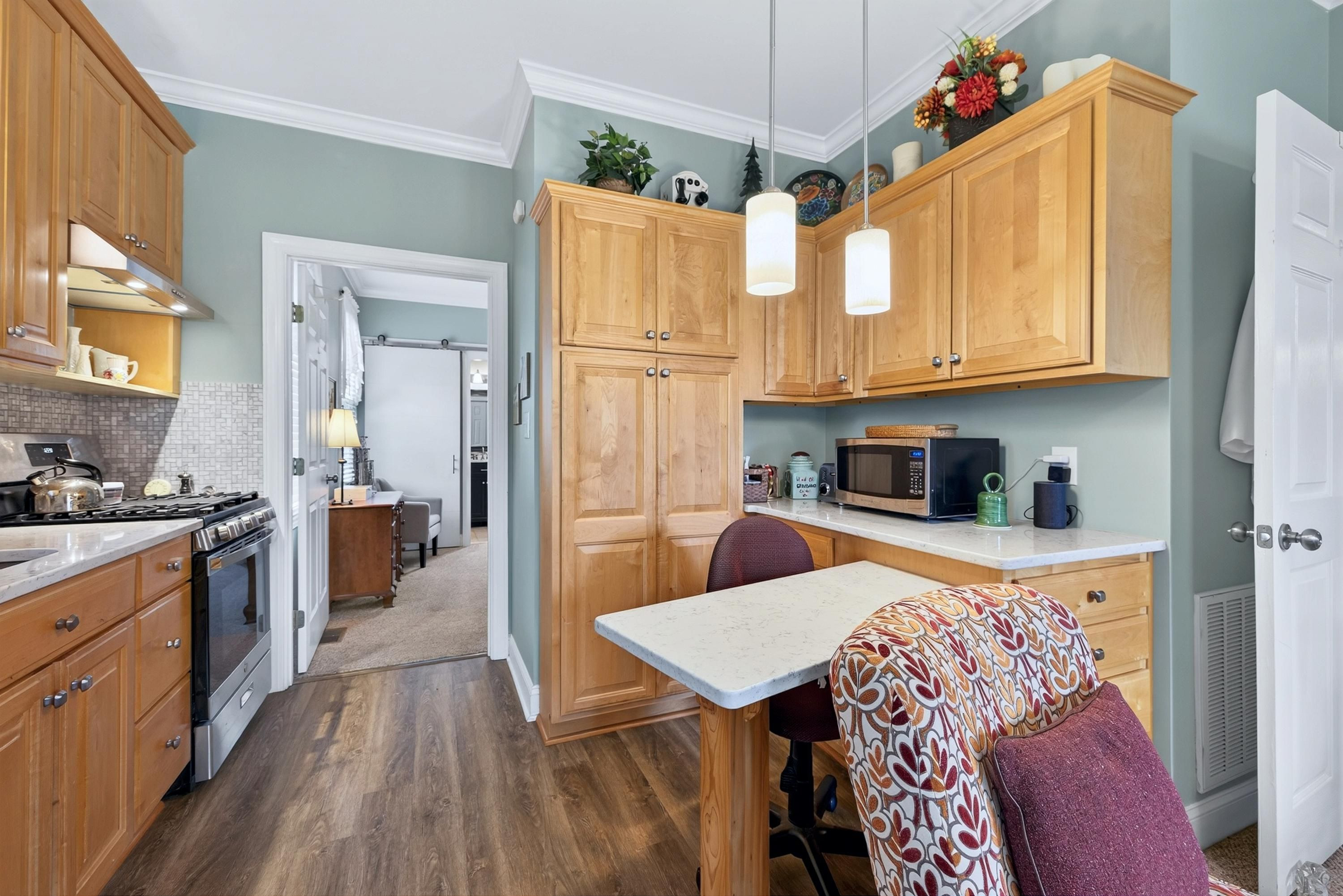 3024 Whitehart Lane Property Photo 38