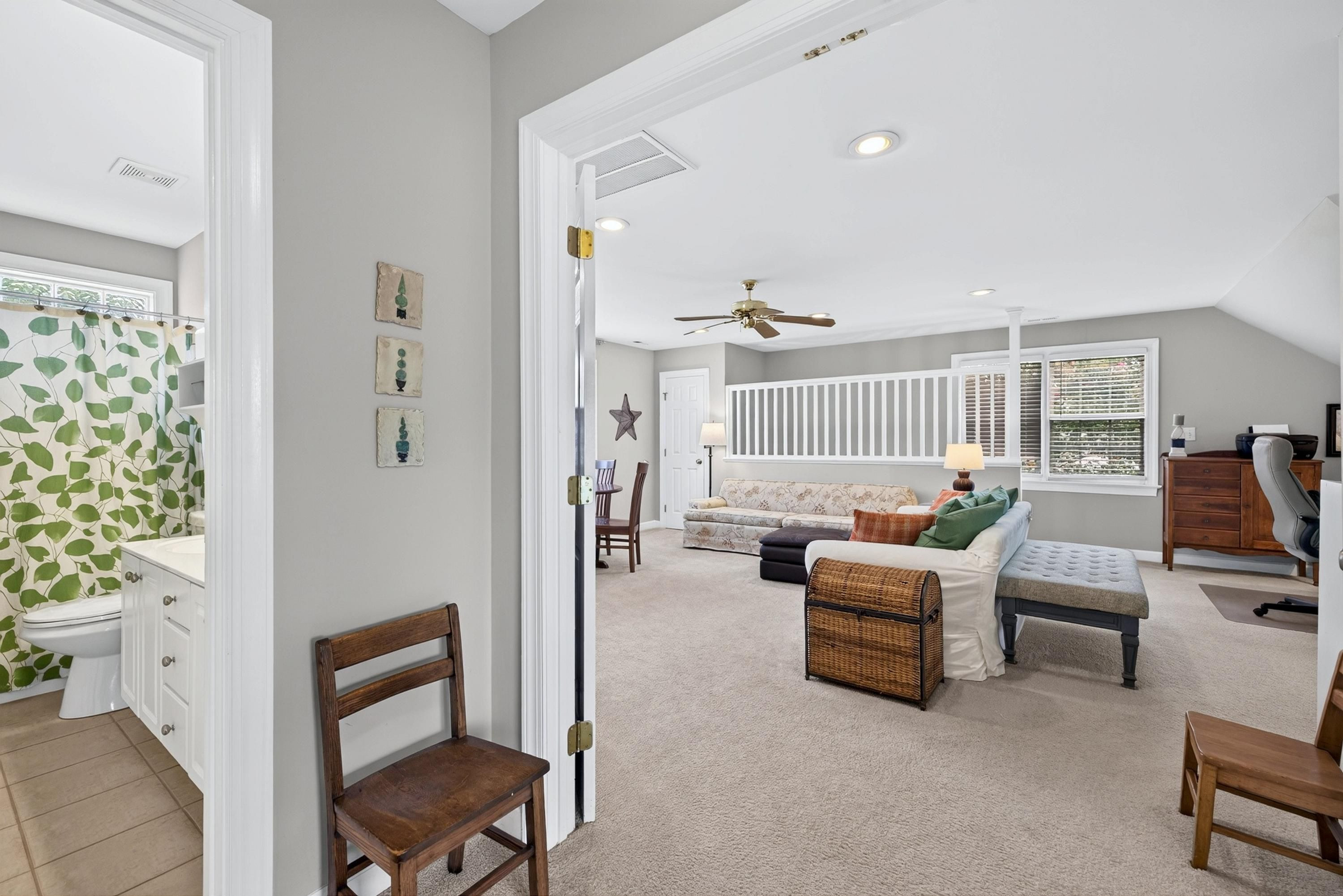 3024 Whitehart Lane Property Photo 47