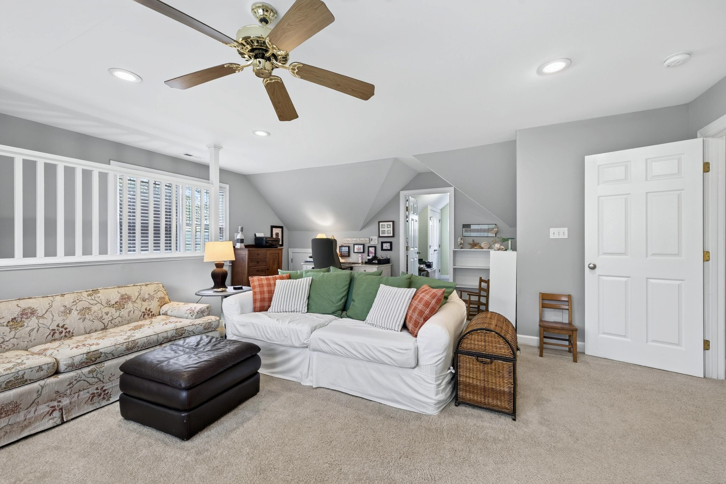 3024 Whitehart Lane Property Photo 48